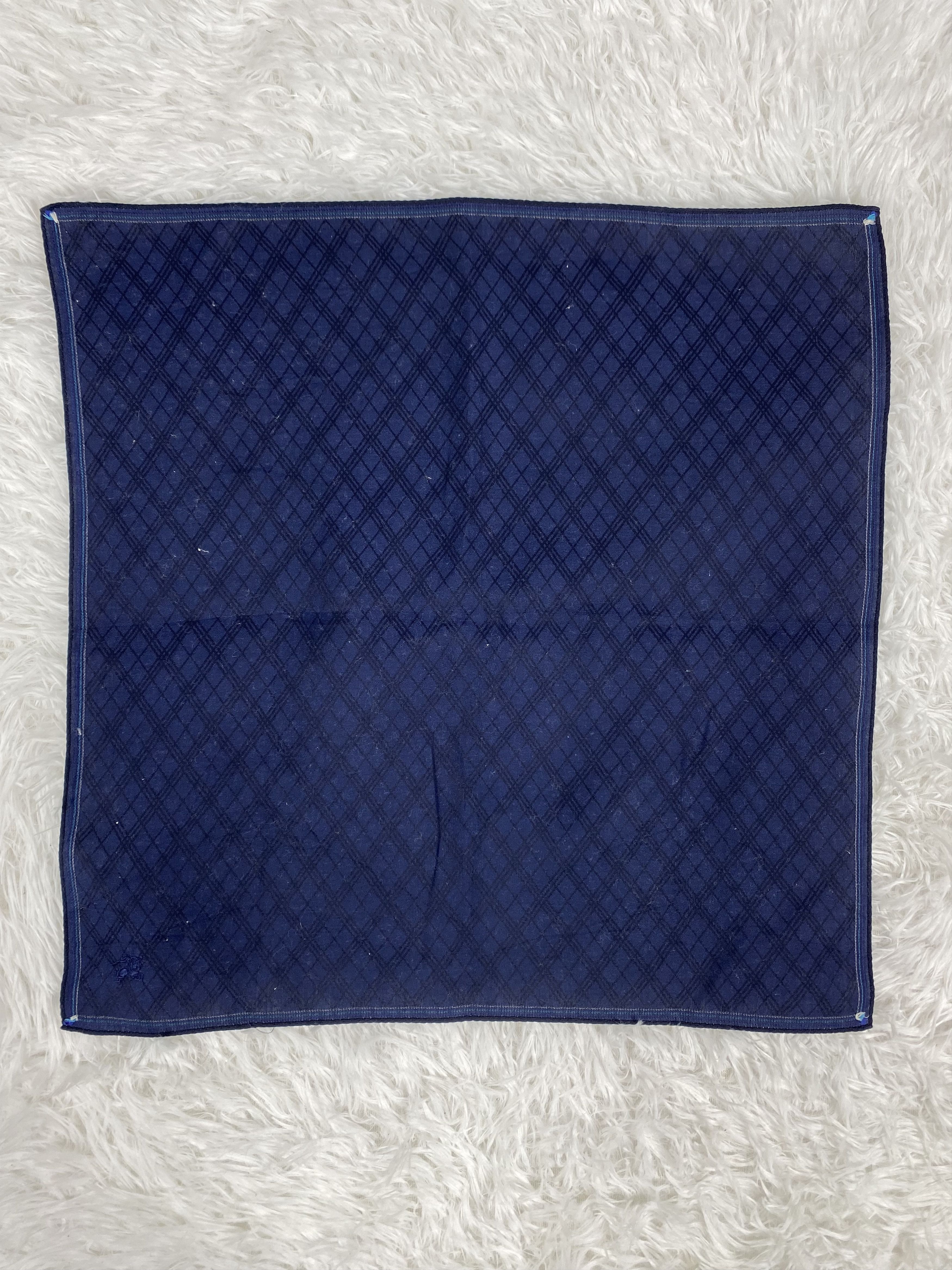Burberry Vintage Burberry Handkerchief Neckerchief PH0462 Size ONE SIZE - 4 Thumbnail