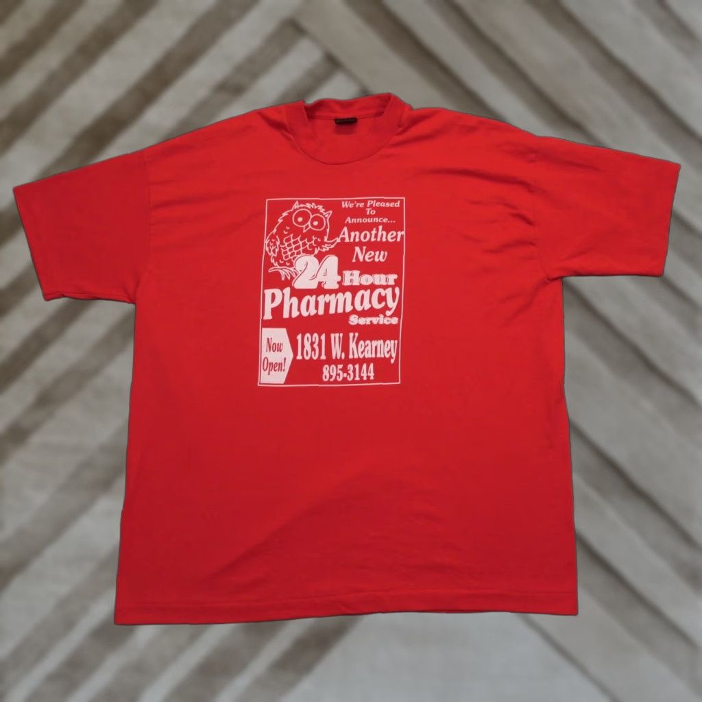 Fruit Of The Loom VINTAGE Pharmacy T Shirt Mens 2XL Red Drug Store Owl 90s Springfield MO 24 Hours Fruit of the Loom Shirt Size US XXL / EU 58 / 5 - 1 Thumbnail