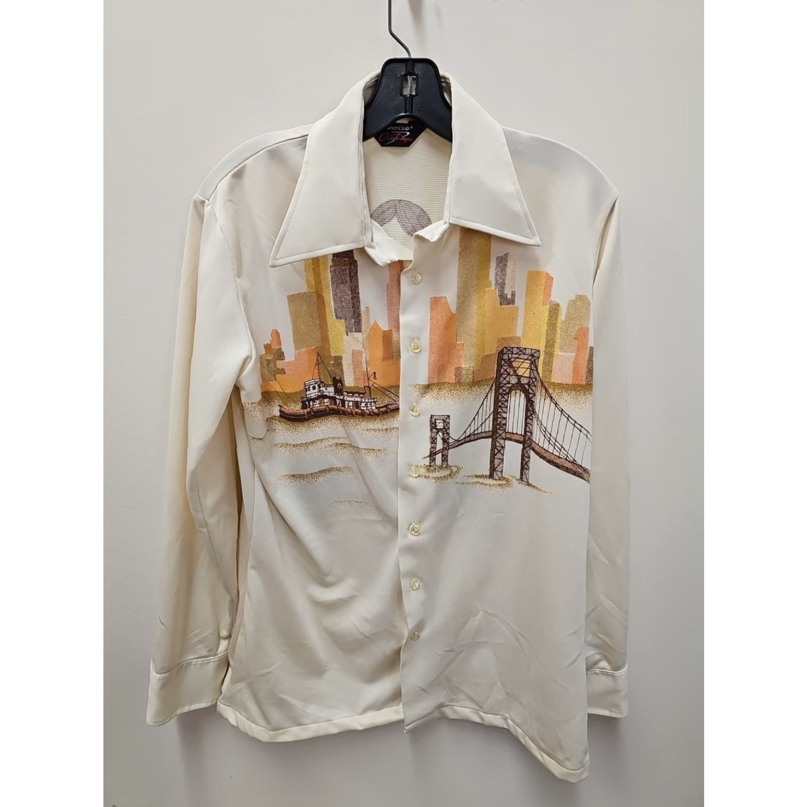 Vintage VINTAGE NY City Skyscraper Print Shirt Men’s 70s 1970s Polyester Long Sleeve Button-Front L Blue NY Disco Mens Size US L / EU 52-54 / 3 - 2 Thumbnail