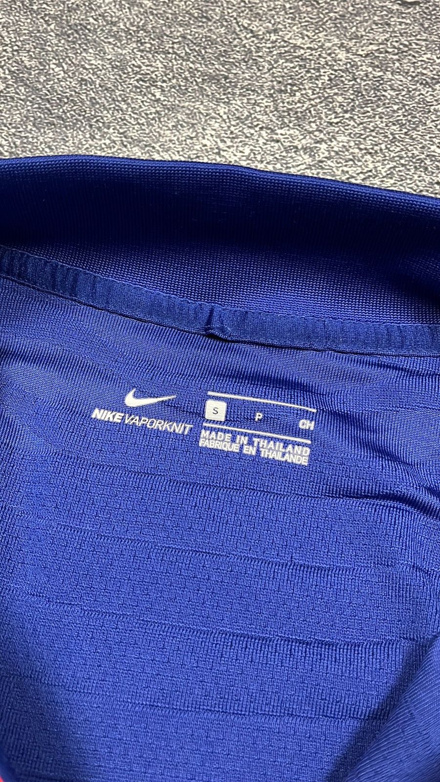Nike 2021 Nike FC Barcelona Womens Soccer Jersey Thermo Size S / US 4 / IT 40 - 5 Thumbnail