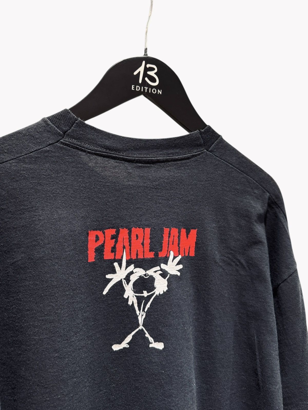 Band Tees Vintage Faded Pearl Jam Band Tee Size US XL / EU 56 / 4 - 5 Thumbnail