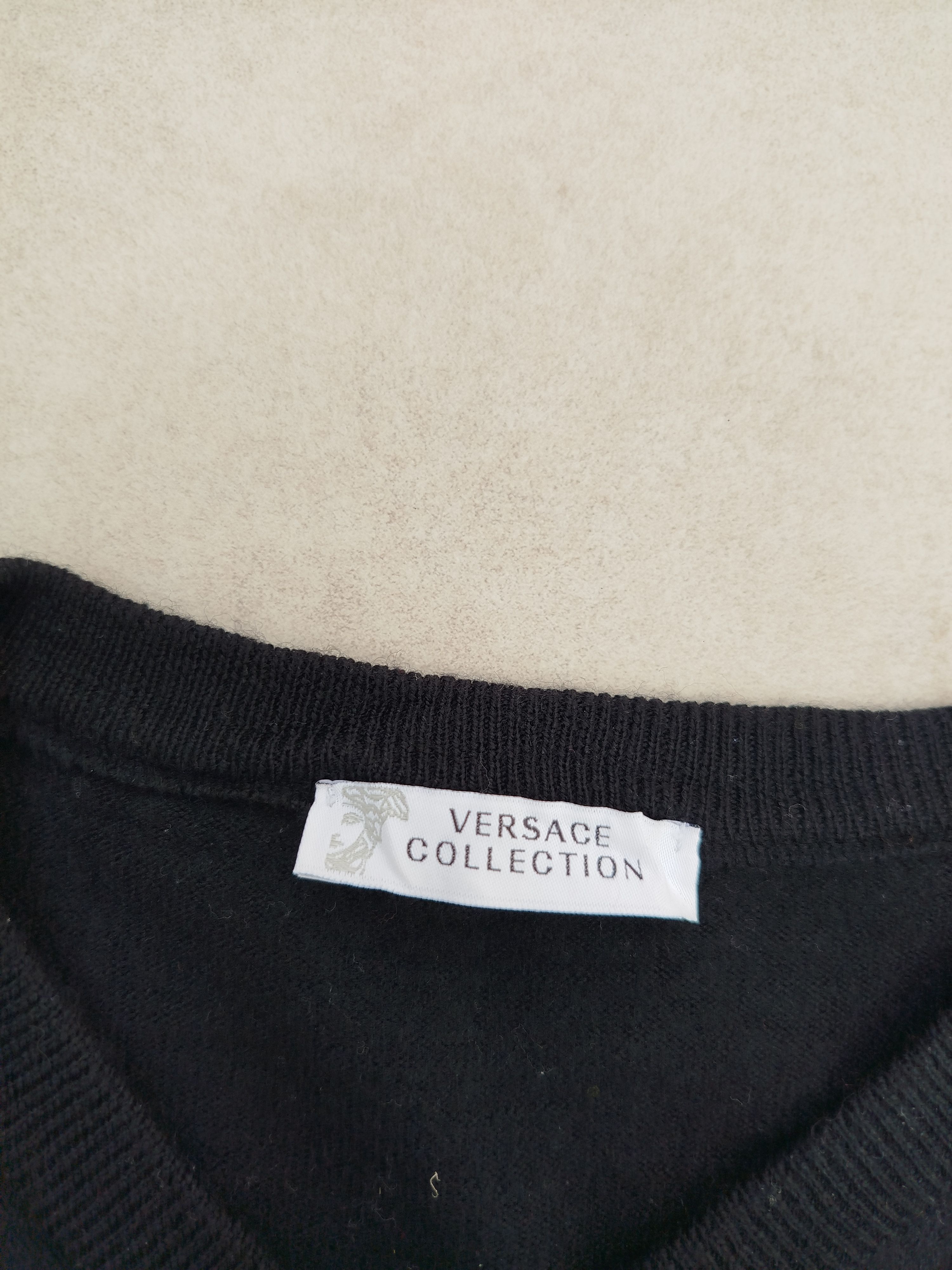 Versace Versace collection wool v-neck sweater M Size US L / EU 52-54 / 3 - 3 Thumbnail