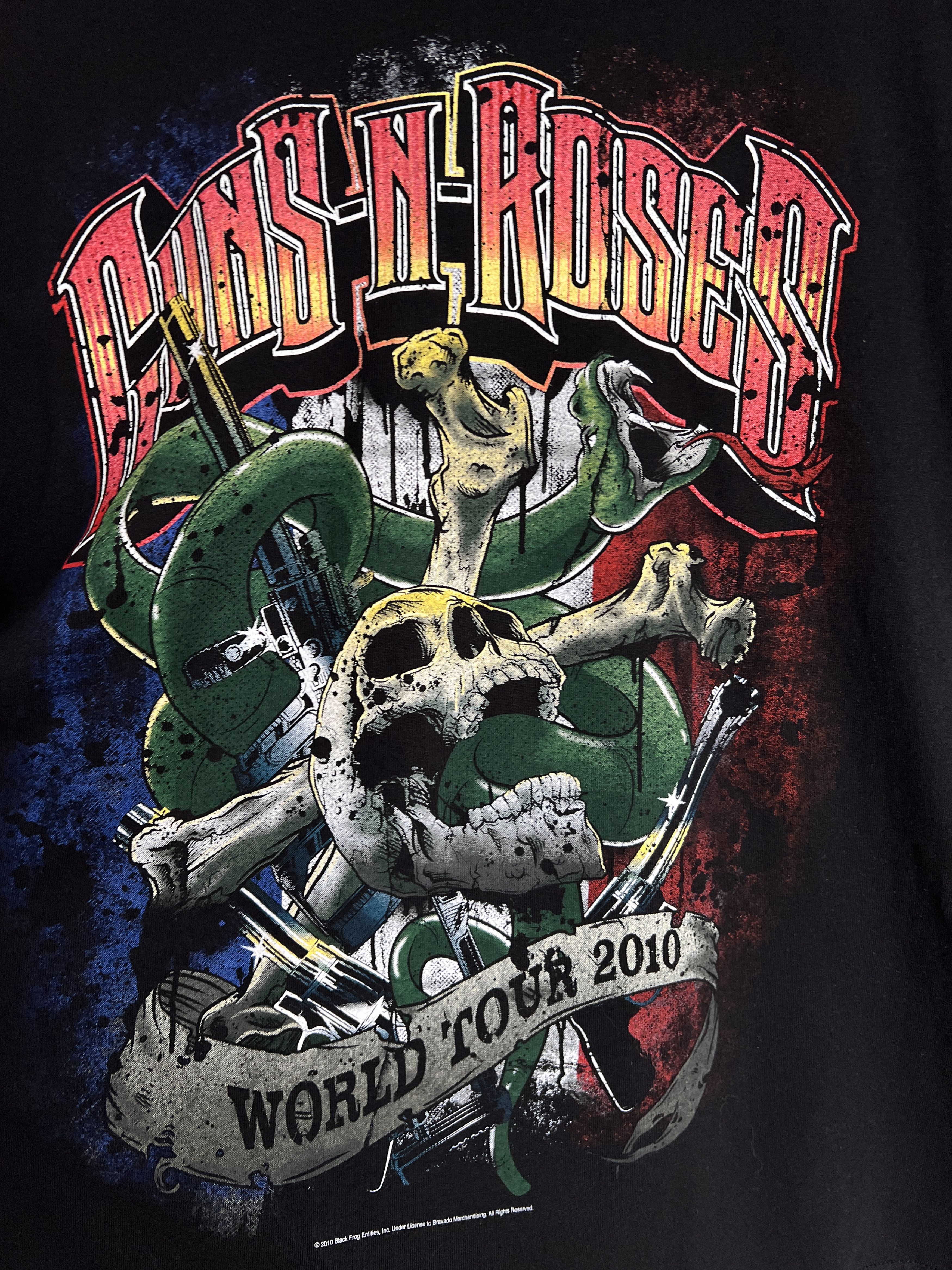 Guns N' Roses Guns N Roses France Tour 2010 VTG t shirt European world tee Size US L / EU 52-54 / 3 - 6 Thumbnail