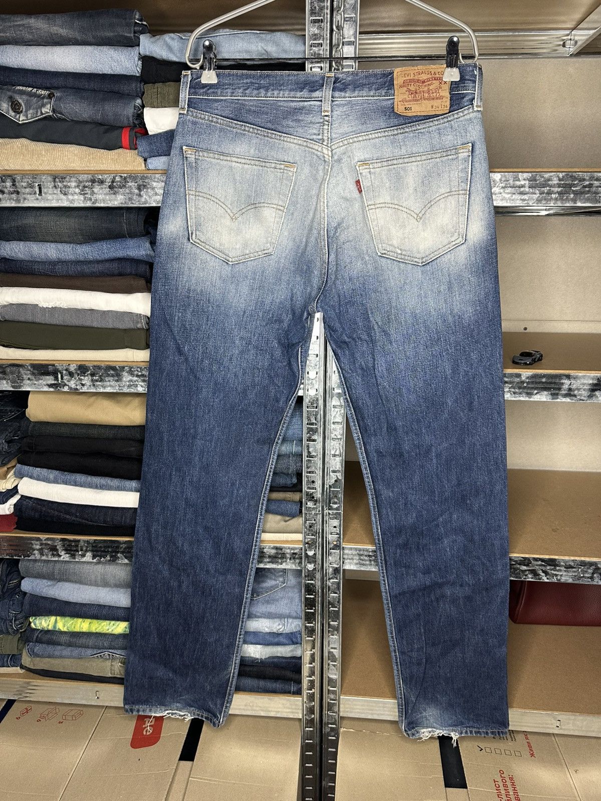 Levi's Levi's 501 Men's Jeans W34 L34 Blue Denim Distressed Pants Size US 34 / EU 50 - 2 Thumbnail