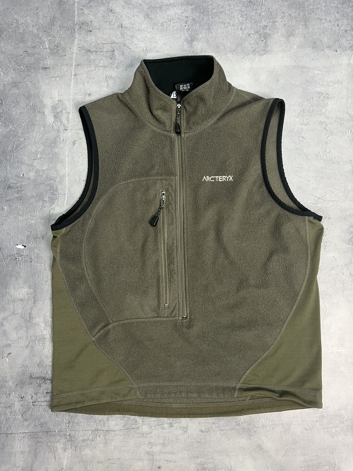 Men's Arc'Teryx Vests | Grailed