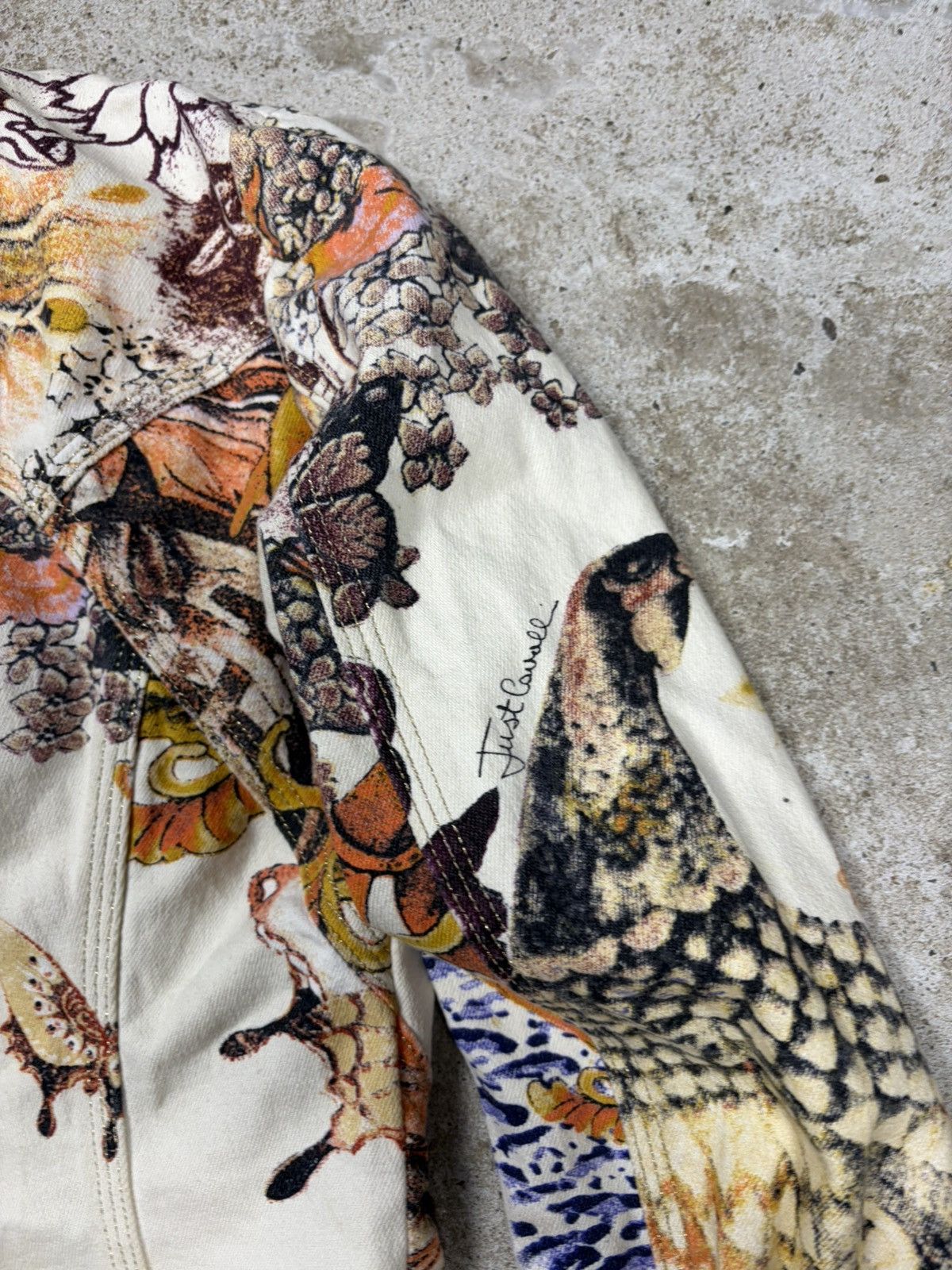 Just Cavalli 2000s Just Cavalli Roberto Multi Print Jeans Jacket Denim Size XS / US 0-2 / IT 36-38 - 20 Thumbnail