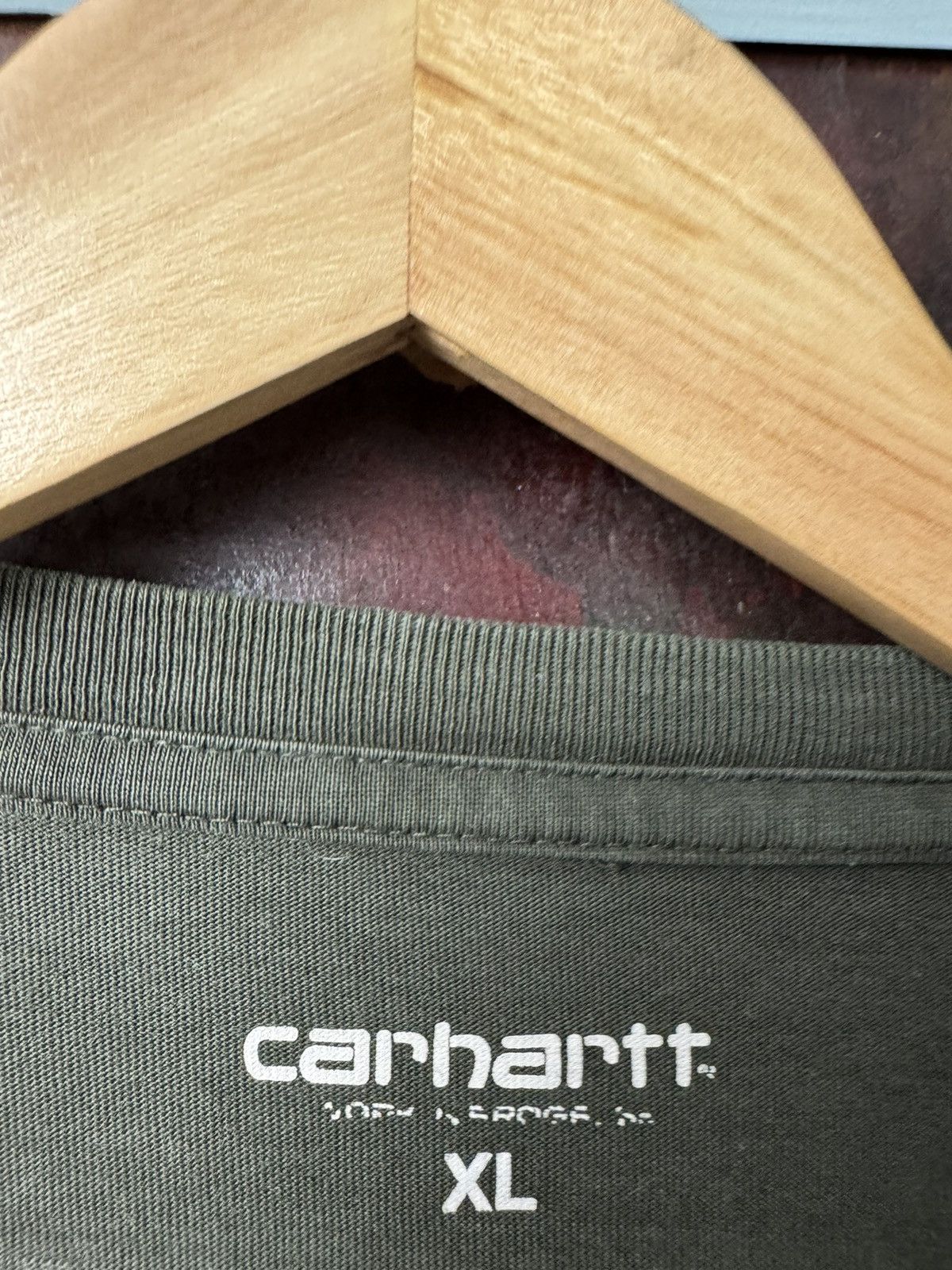 Carhartt Vintage Y2k Carhartt Classic Logo Skate Pocket Tee Workwear Size US XL / EU 56 / 4 - 3 Thumbnail
