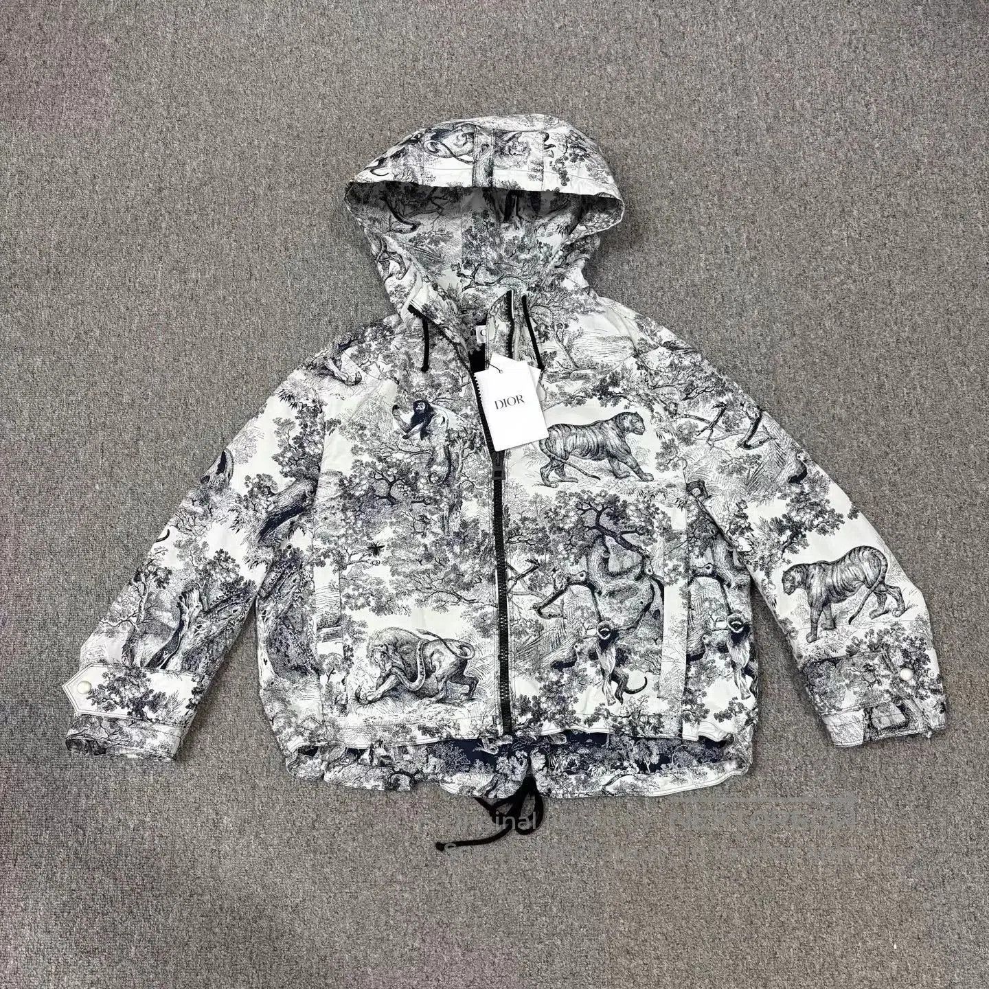 Dior Gray Animal Print Hooded Jacket - XS. Size US XS / EU 42 / 0 - 1 Thumbnail