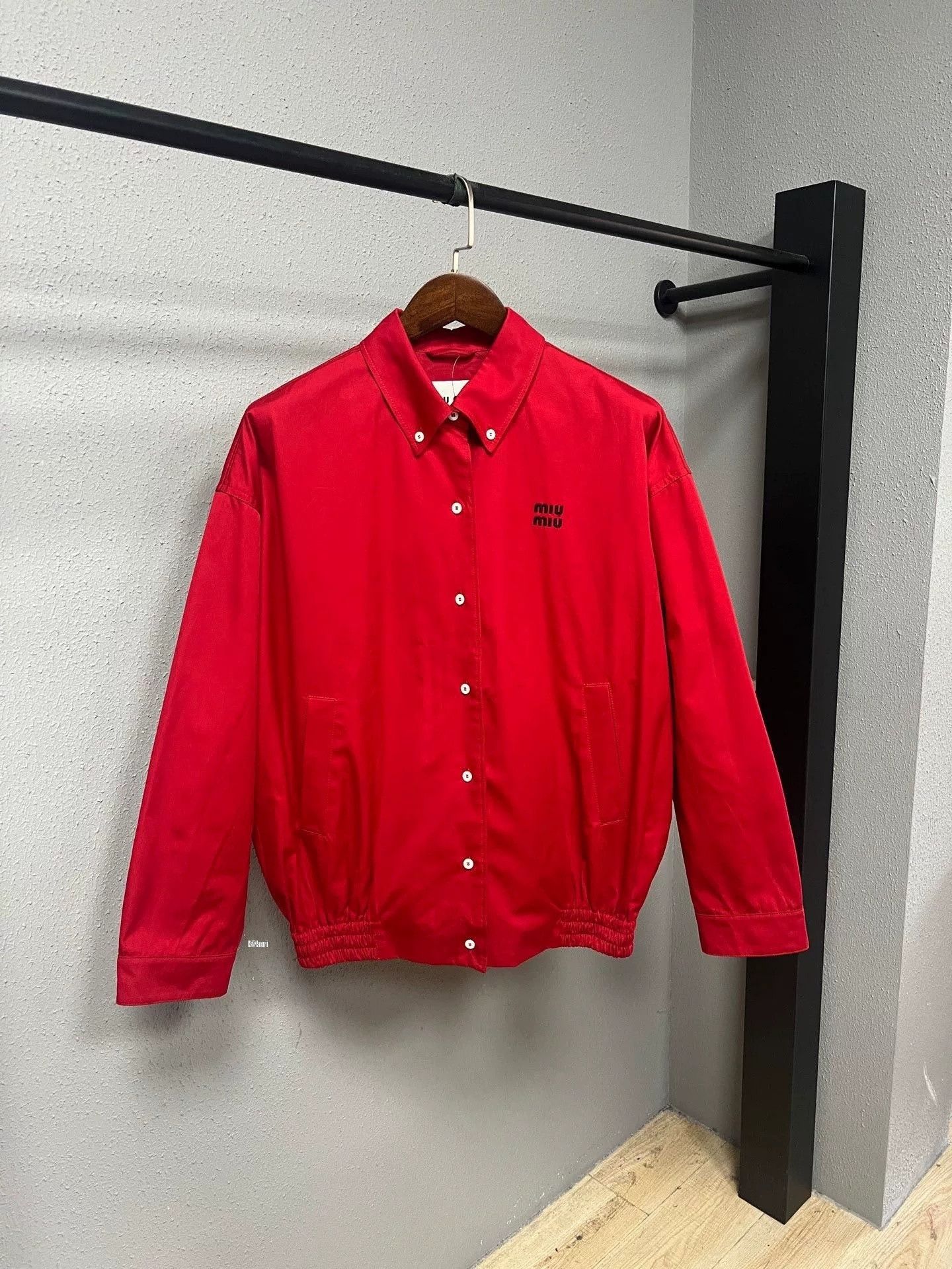 Miu Miu Miu Miu 25 Runway Red Small Logo Jacket Size ONE SIZE - 1 Thumbnail