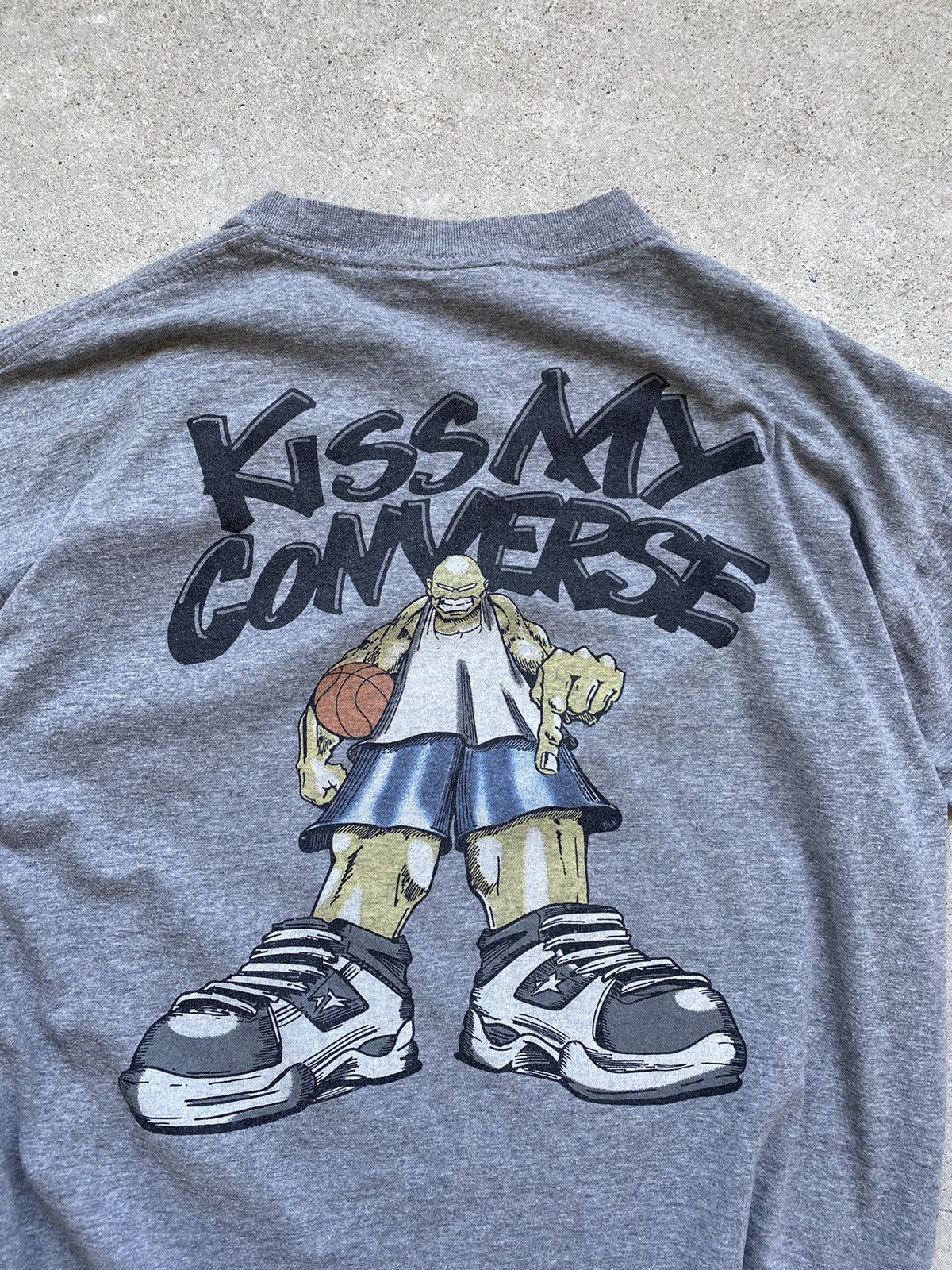 Converse Vintage Kiss My Converse T-Shirt Size US M / EU 48-50 / 2 - 3 Thumbnail