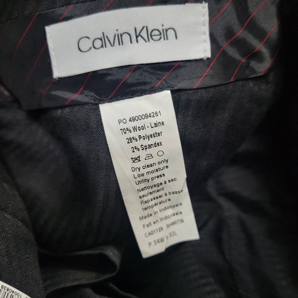 Calvin Klein Calvin Klein Men Slim-Fit Black Flat Front Dress Pants 34/32 Size US 34 / EU 50 - 8 Thumbnail