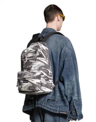 Balenciaga o1bcso1str1024 Size: OS / Explorer Backpack Print Multicolor Size ONE SIZE - 4 Thumbnail