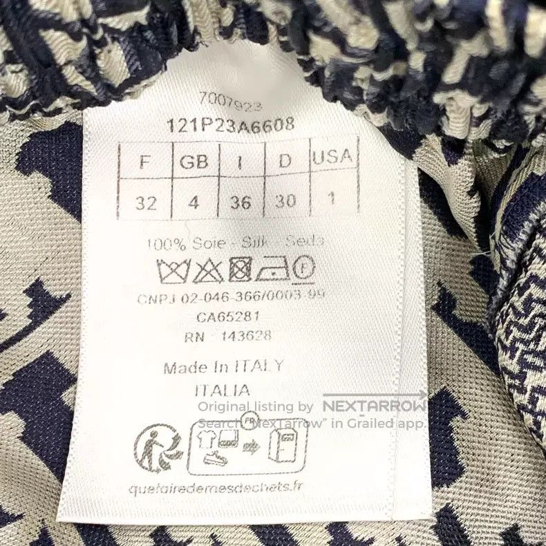 Dior Dior Dark blue logo jacquad full print mulberry silk casua Size 42" / US 20 - 7 Thumbnail