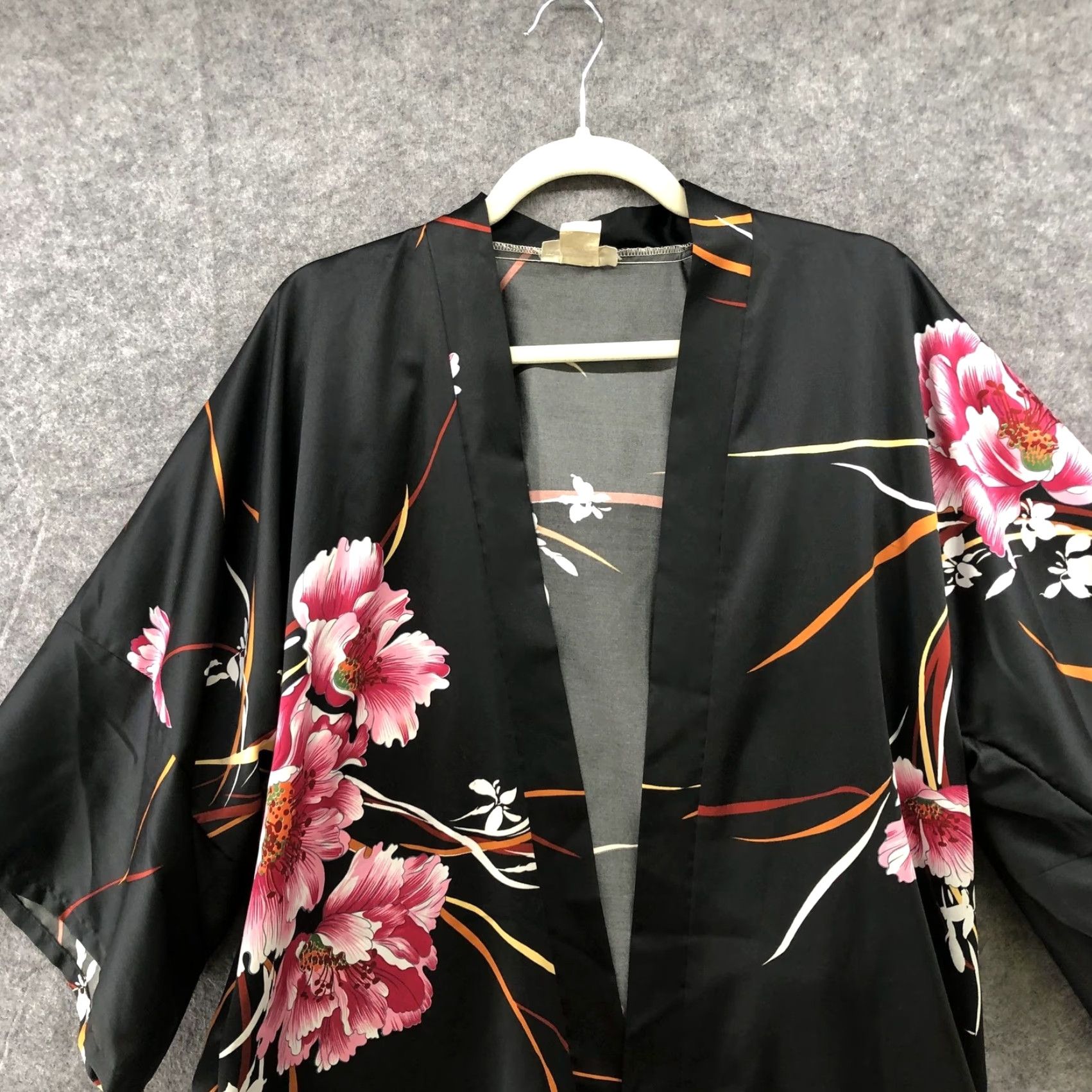 Pinko VINTAGE Kimono Robe One Size Black Pink Floral Hawaiian Tropical Open Front Unisex Size ONE SIZE - 3 Thumbnail
