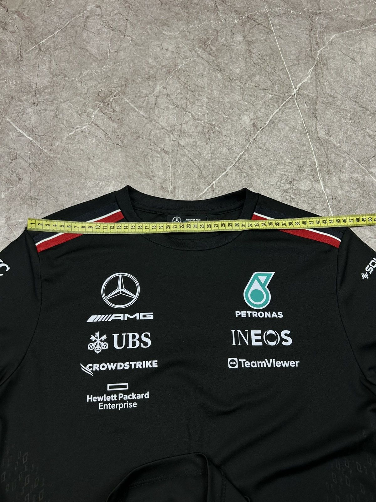 Mercedes-Benz Vintage Tommy Hilfiger Mercedes Benz Petronas T-Shirt Y2K Size US M / EU 48-50 / 2 - 7 Thumbnail