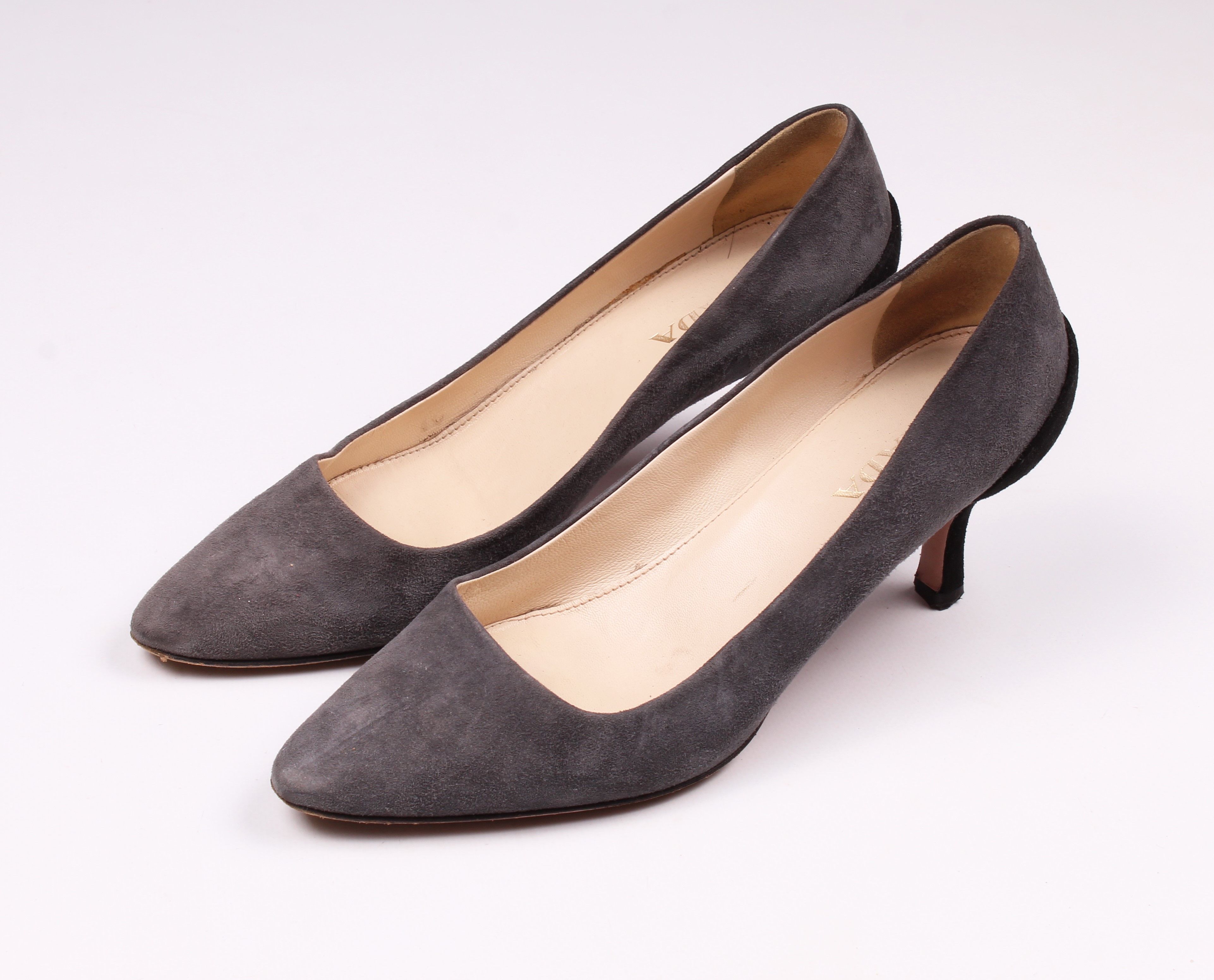 Prada × Vintage Vintage Prada Gray Black Suede Pumps Heels Size US 7 / IT 37 - 1 Thumbnail