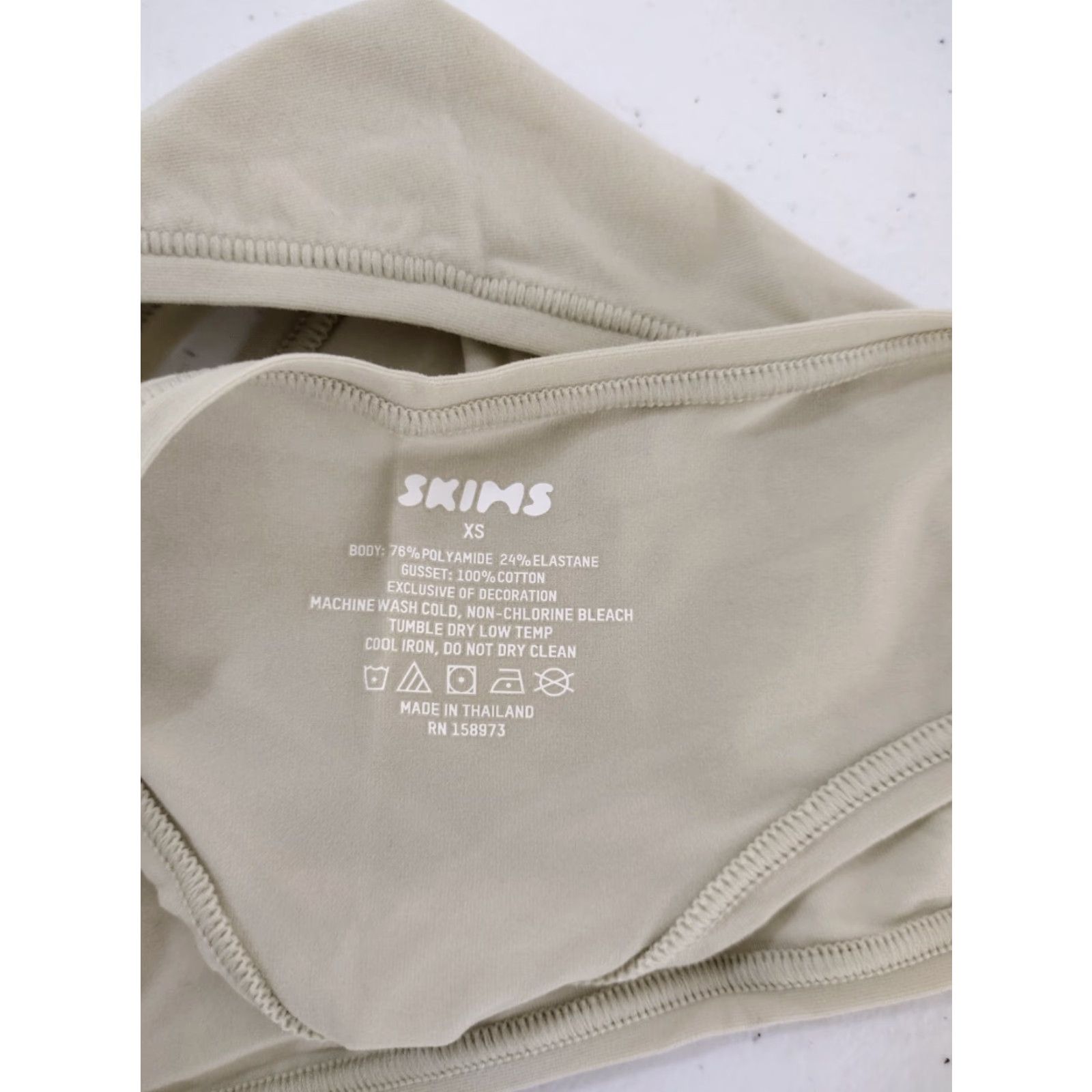 SKIMS VINTAGE? No. Size 26" / US 2 / IT 38 - 6 Thumbnail