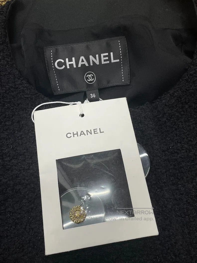 Chanel Chanel Black Gold Fringe Detail Jacket. Size US M / EU 48-50 / 2 - 4 Thumbnail