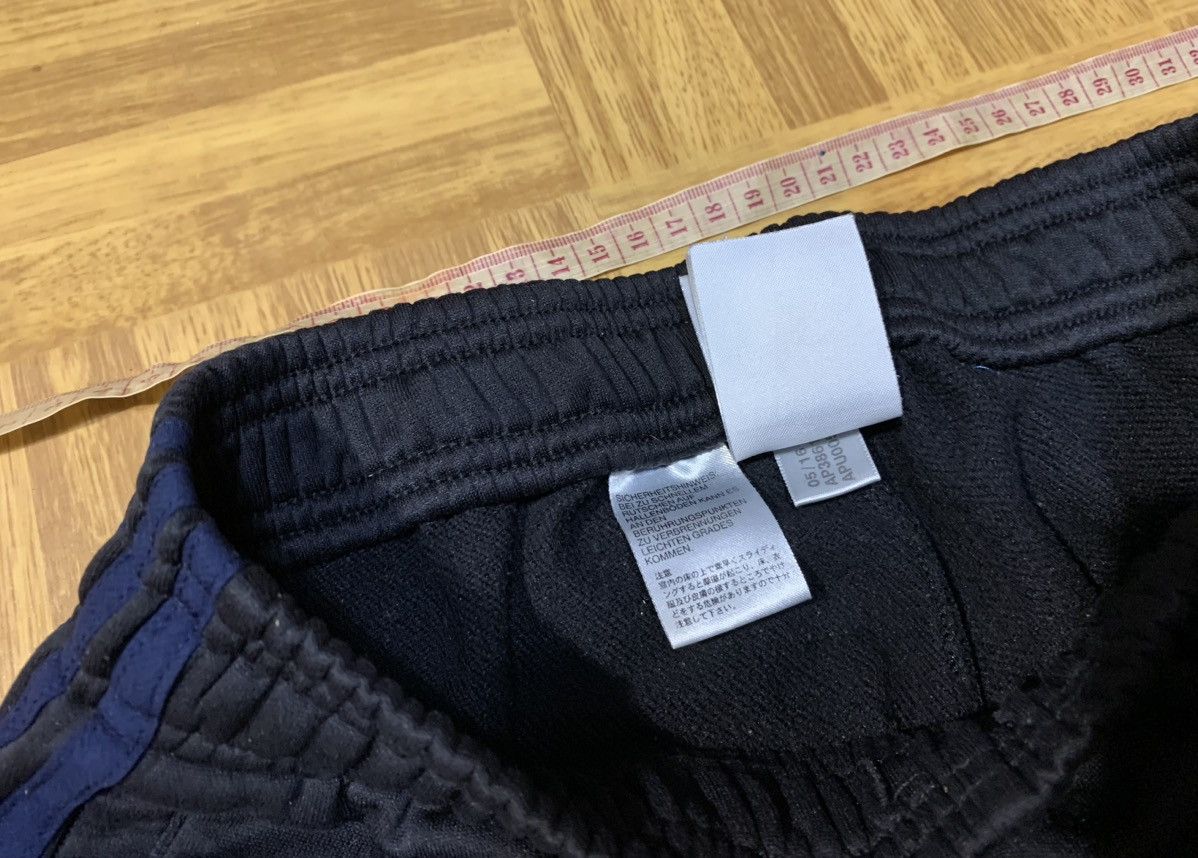 Adidas Adidas track pants Manchester United Size US 26 / EU 42 - 6 Thumbnail