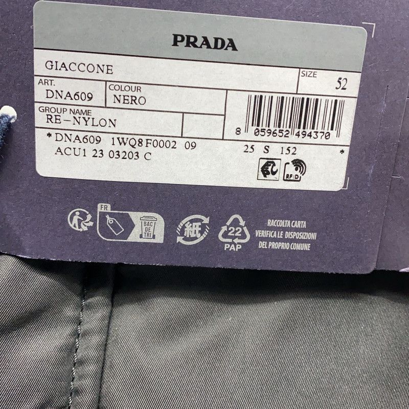 Prada Stylish Versatile Jacket in Black-2506
