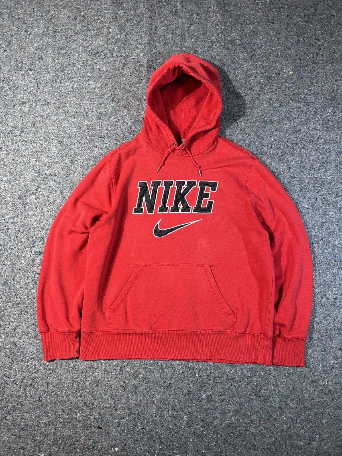 Nike × Vintage Yk2 Nike Red Hoodie L size Size US L / EU 52-54 / 3 - 1 Thumbnail