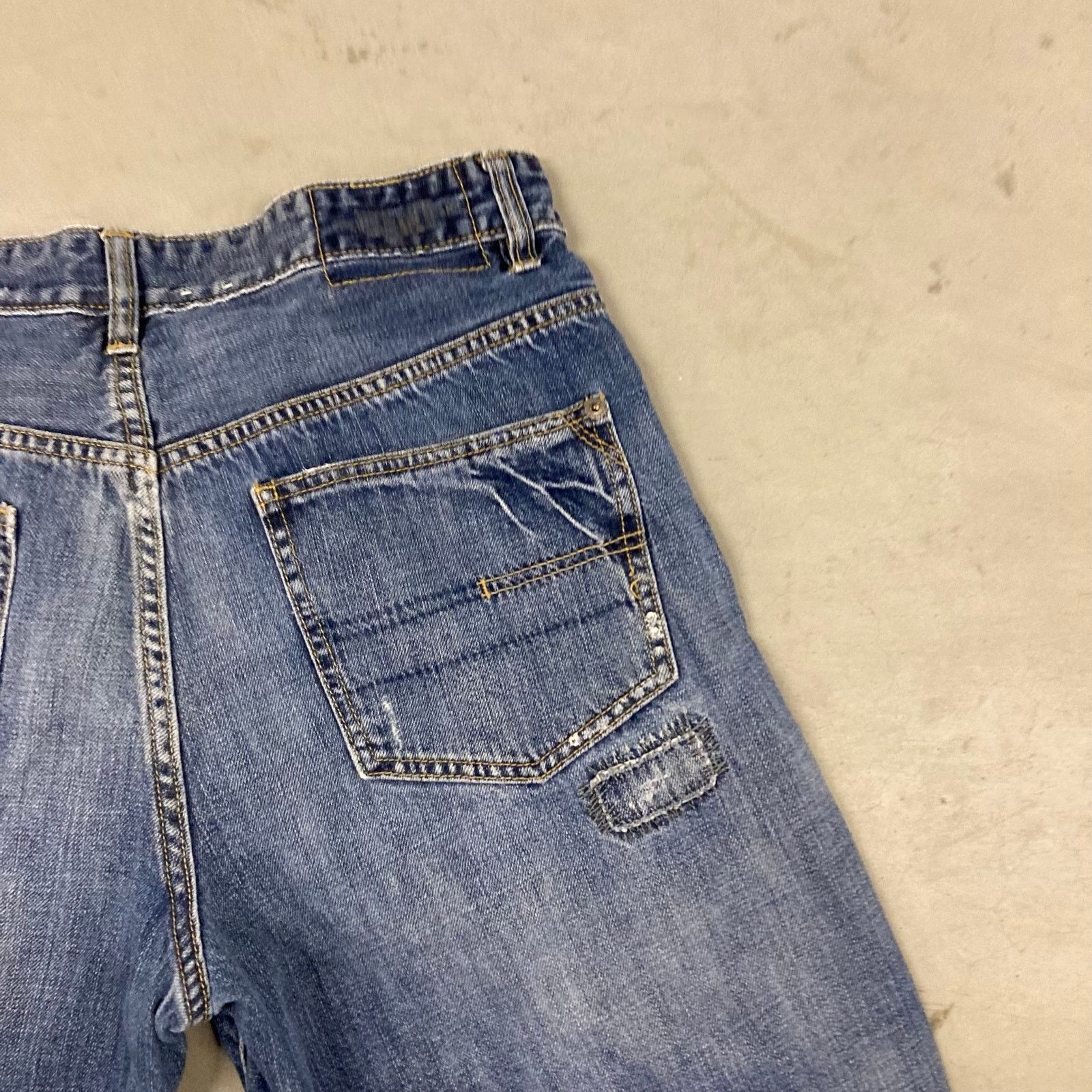 Calvin Klein × Vintage Y2K relaxed Calvin Klein patchwork Jeans 33x29 Size US 33 - 3 Thumbnail