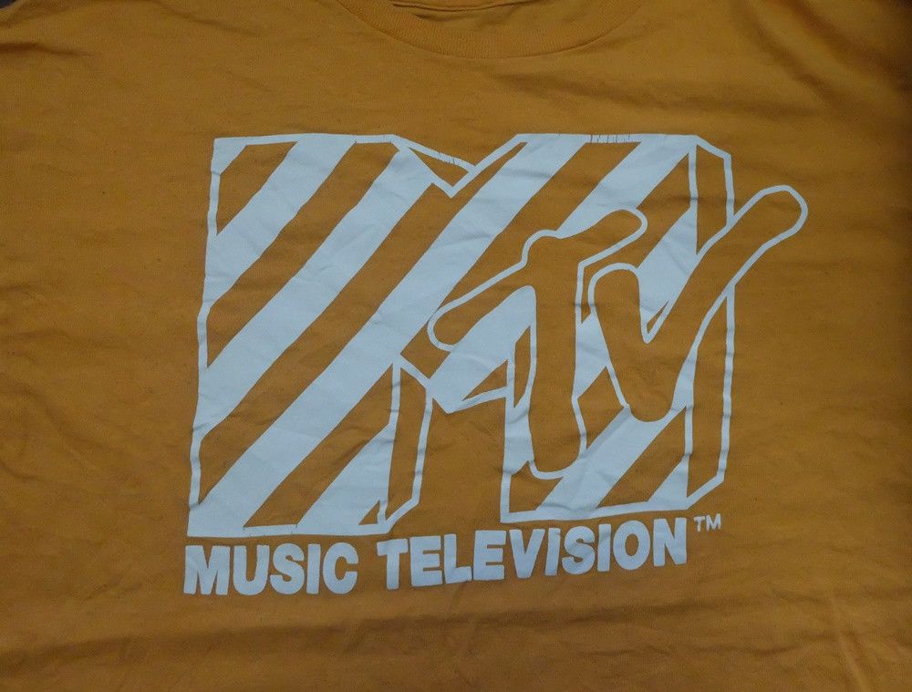 Mtv MTV T-shirt Size US L / EU 52-54 / 3 - 2 Thumbnail