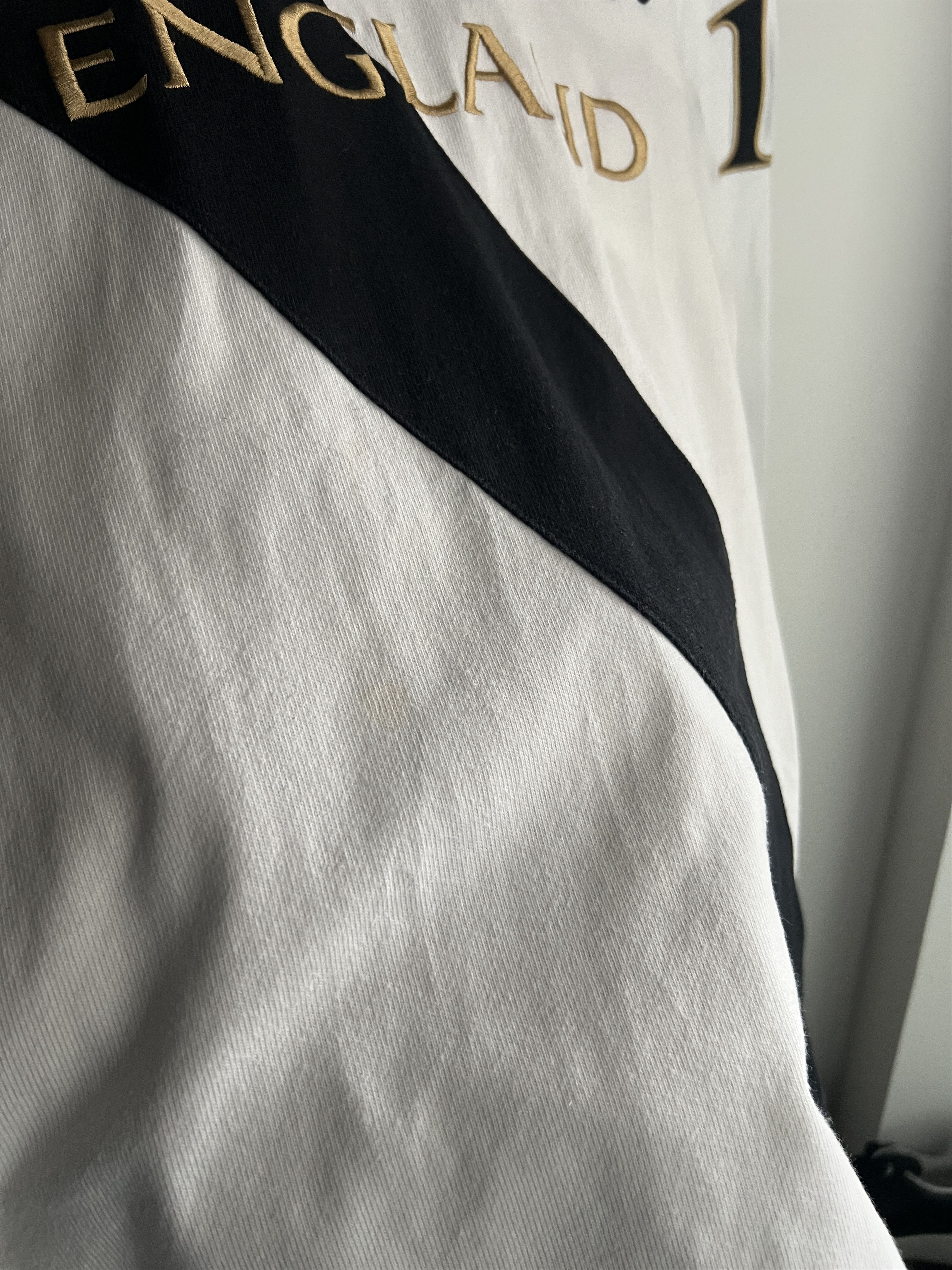 Nike Vintage Nike Rugby Golden England 10 Long Sleeve Size US S / EU 44-46 / 1 - 14 Thumbnail