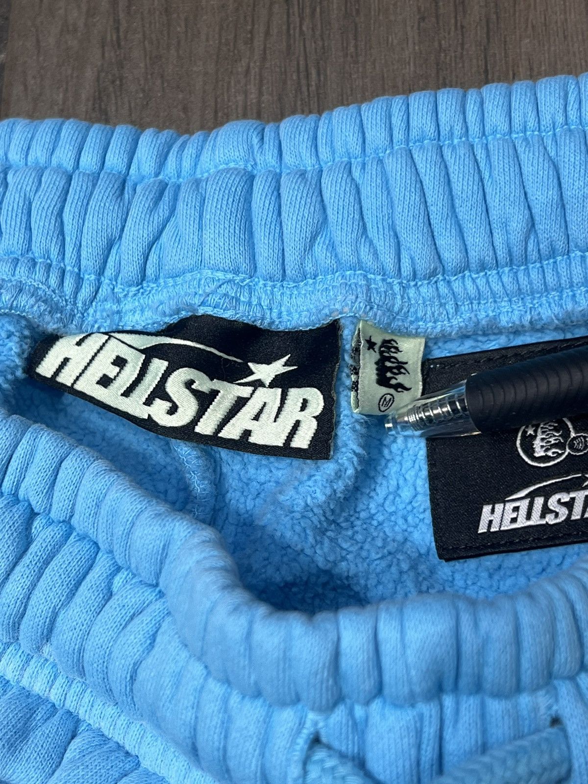 HELLSTAR “STUDIOS SHORTS” - SIZE MEDIUM - (BLUE)