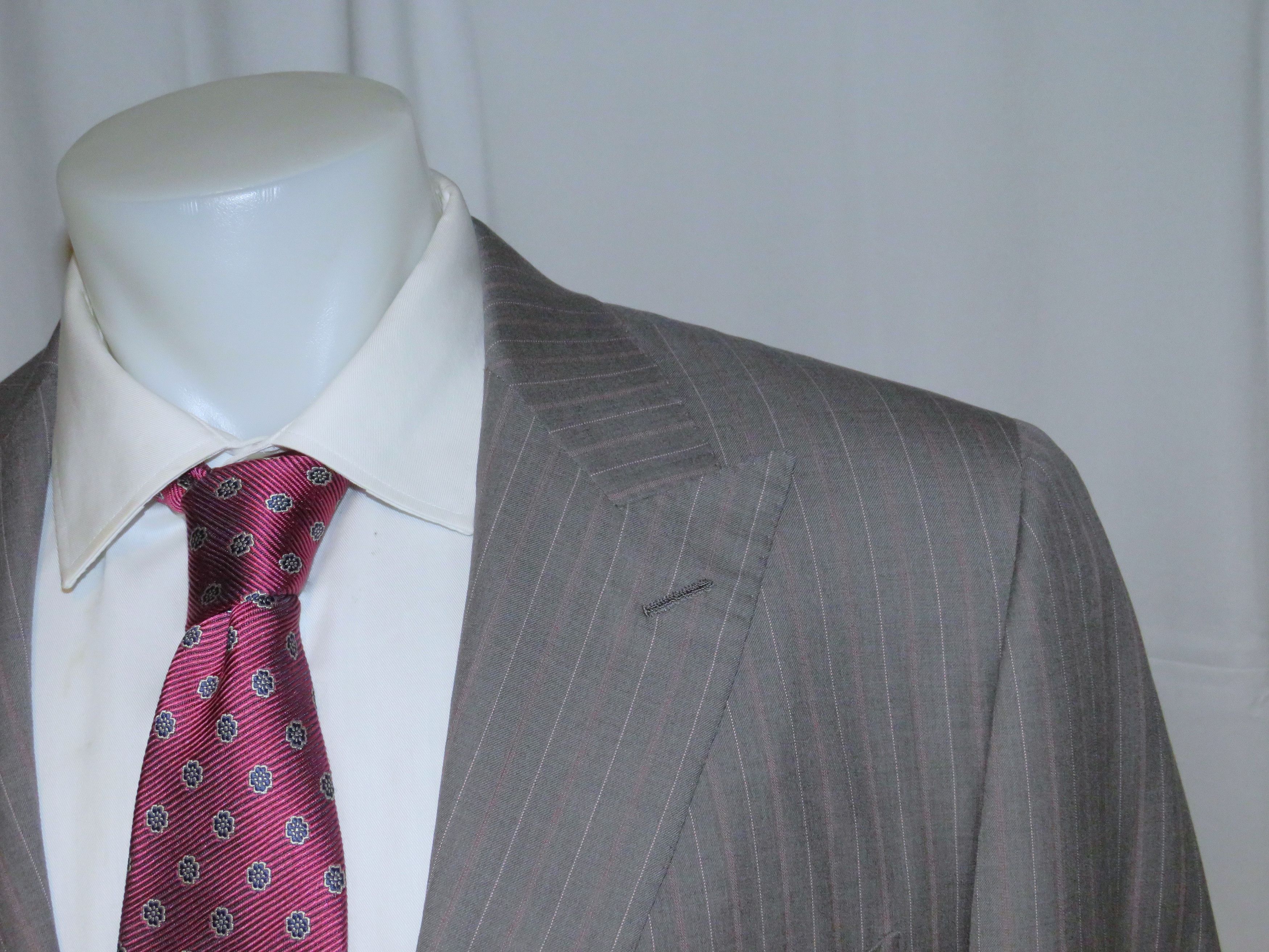 Other Marcello Vero Gray Striped Bespoke Two Button Suit 43R Size 42R - 7 Thumbnail