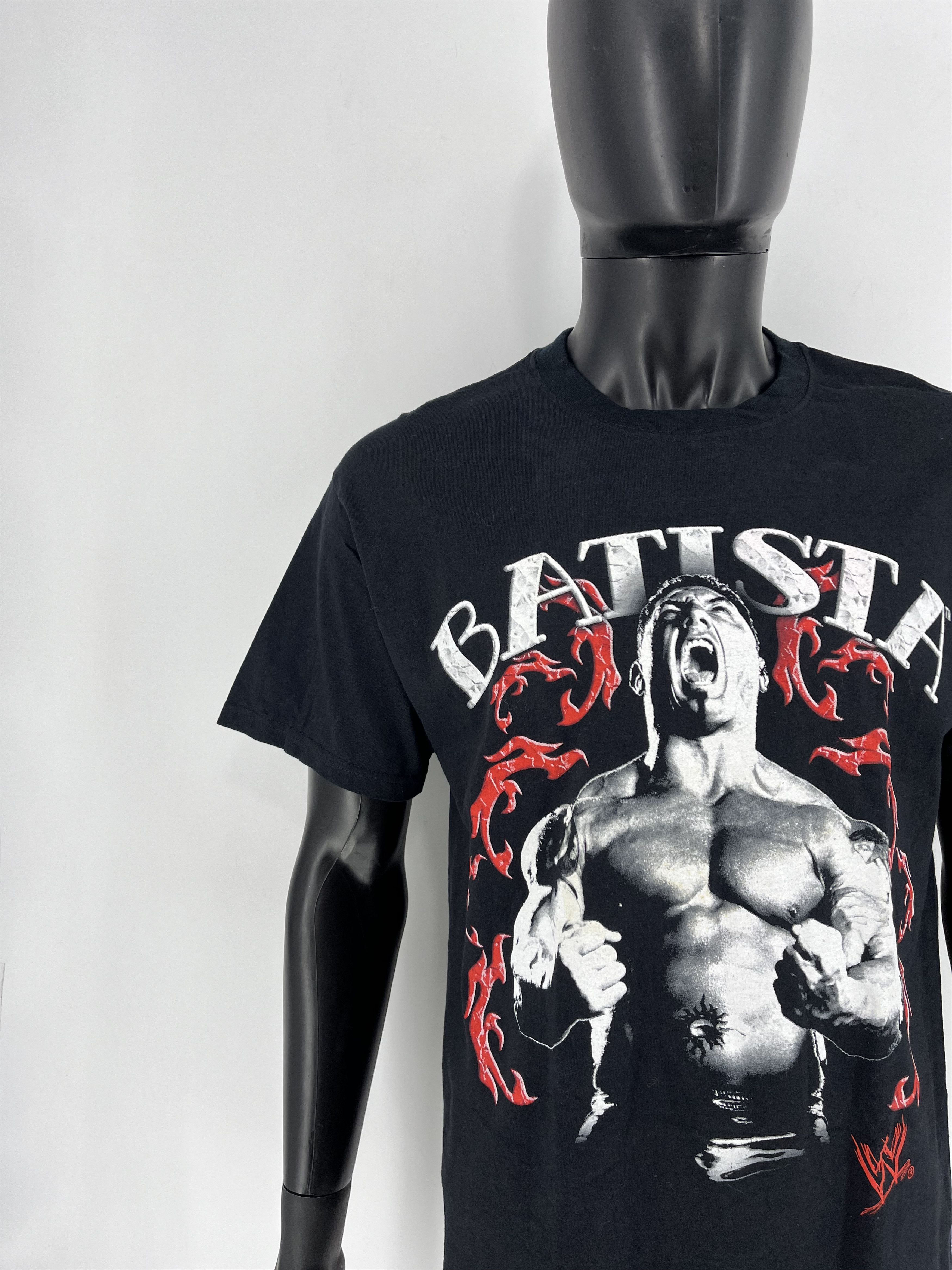 WWE × WWF Vintage WWE DAVID BATISTA SIGNATURE 2007 Wresting Tshirt Size US L / EU 52-54 / 3 - 6 Thumbnail