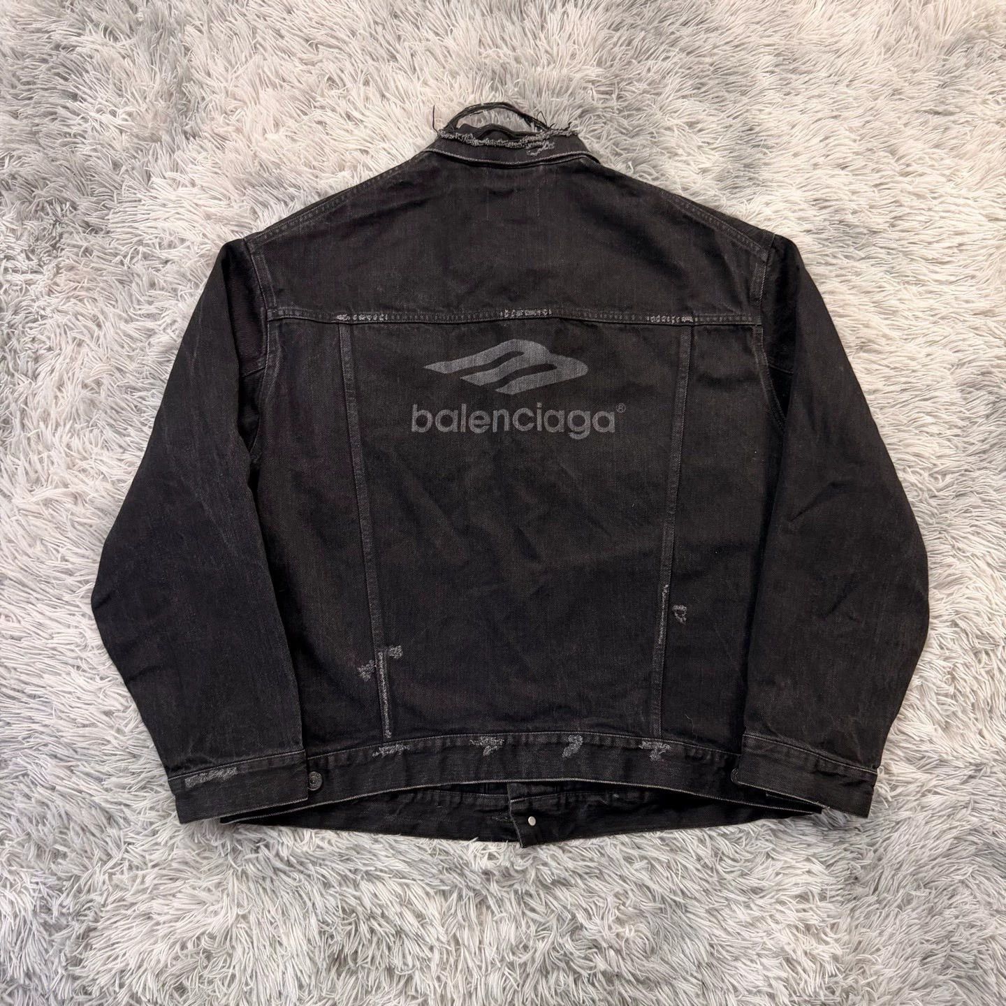 Balenciaga balenciaga 3b sports denim jacket unisex Size US S / EU 44-46 / 1 - 2 Thumbnail