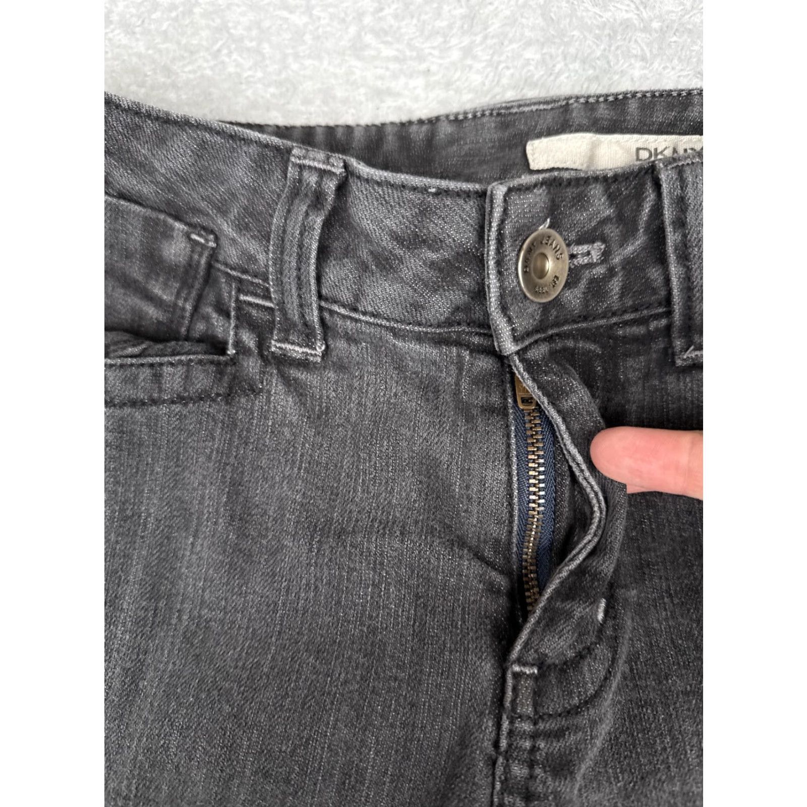 DKNY DKNY Jeans Womens Bootcut Denim 8 Gray Charcoal Wash 5-Pocket Rhinestone Pockets Stretch Size 30" / US 8 / IT 44 - 5 Thumbnail