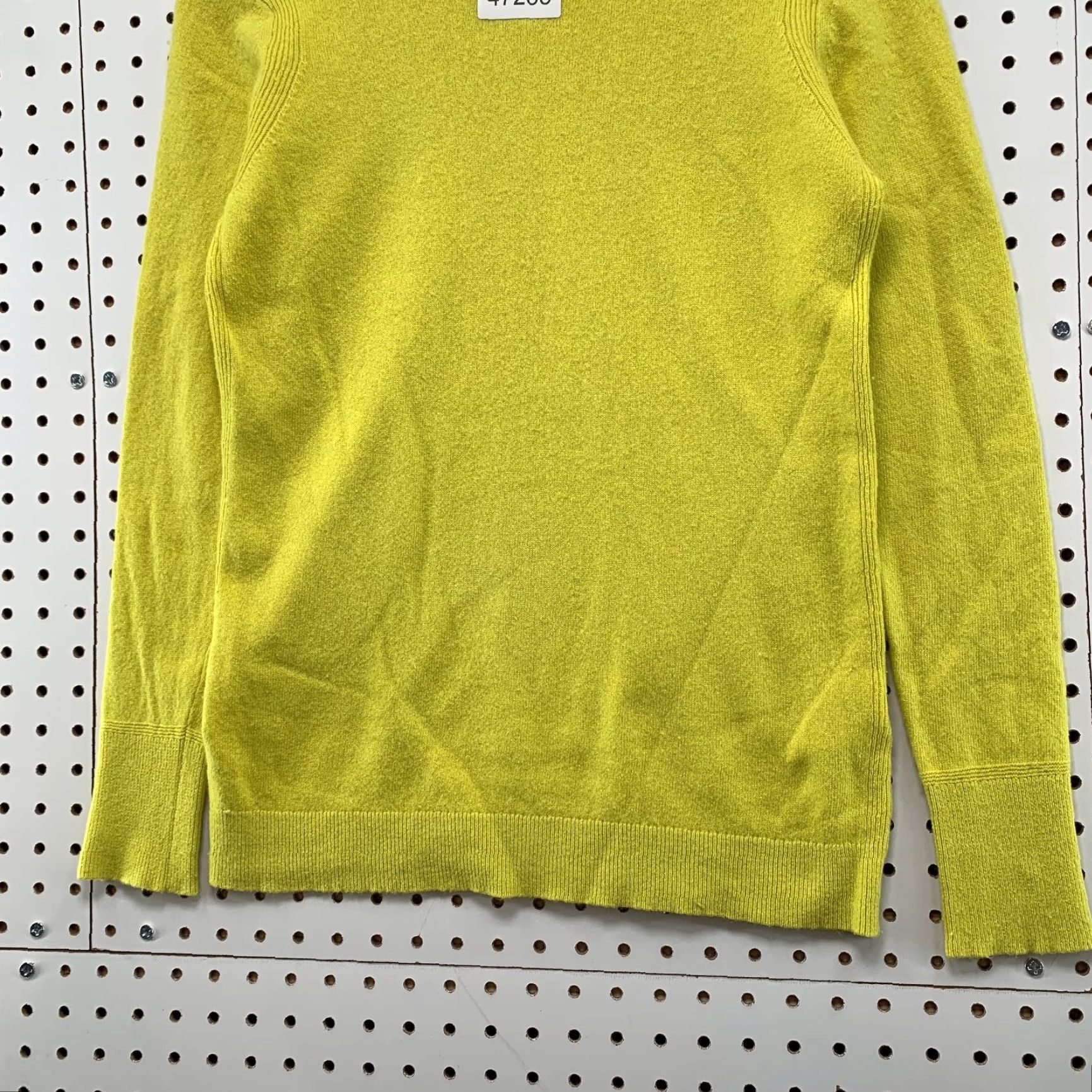 Banana Republic Banana Republic Merino Wool Pullover Sweater Womens Small Yellow Knit Shirt Pullover 90s? None. Size S / US 4 / IT 40 - 6 Thumbnail