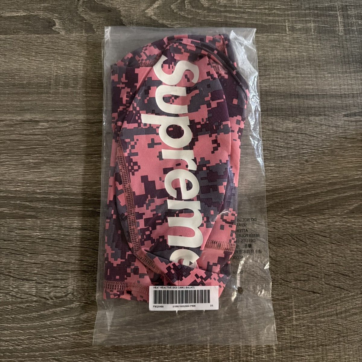 Supreme Supreme Heat Reactive Digi Camo Balaclava Pink Size ONE SIZE - 4 Thumbnail
