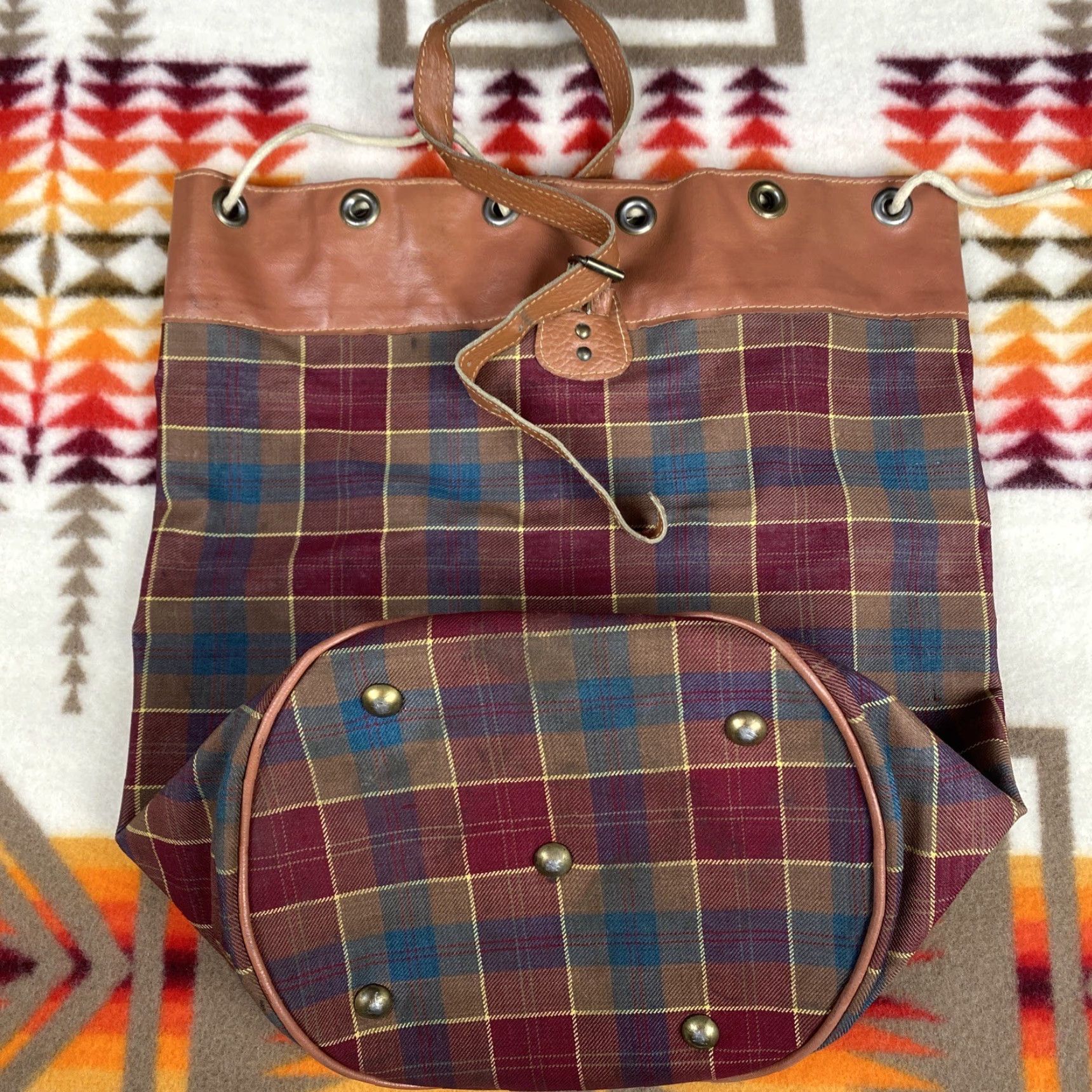 Vintage VINTAGE Drawstring Plaid Circle Shoulder Bag 70s Travel Size ONE SIZE - 2 Thumbnail