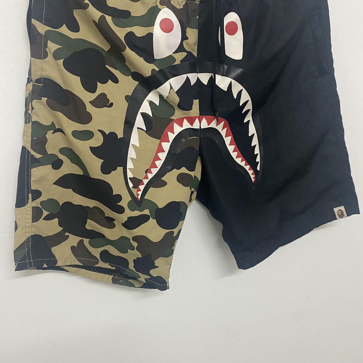Bape Half Shark Beach Shorts Black Size US 34 / EU 50 - 4 Thumbnail