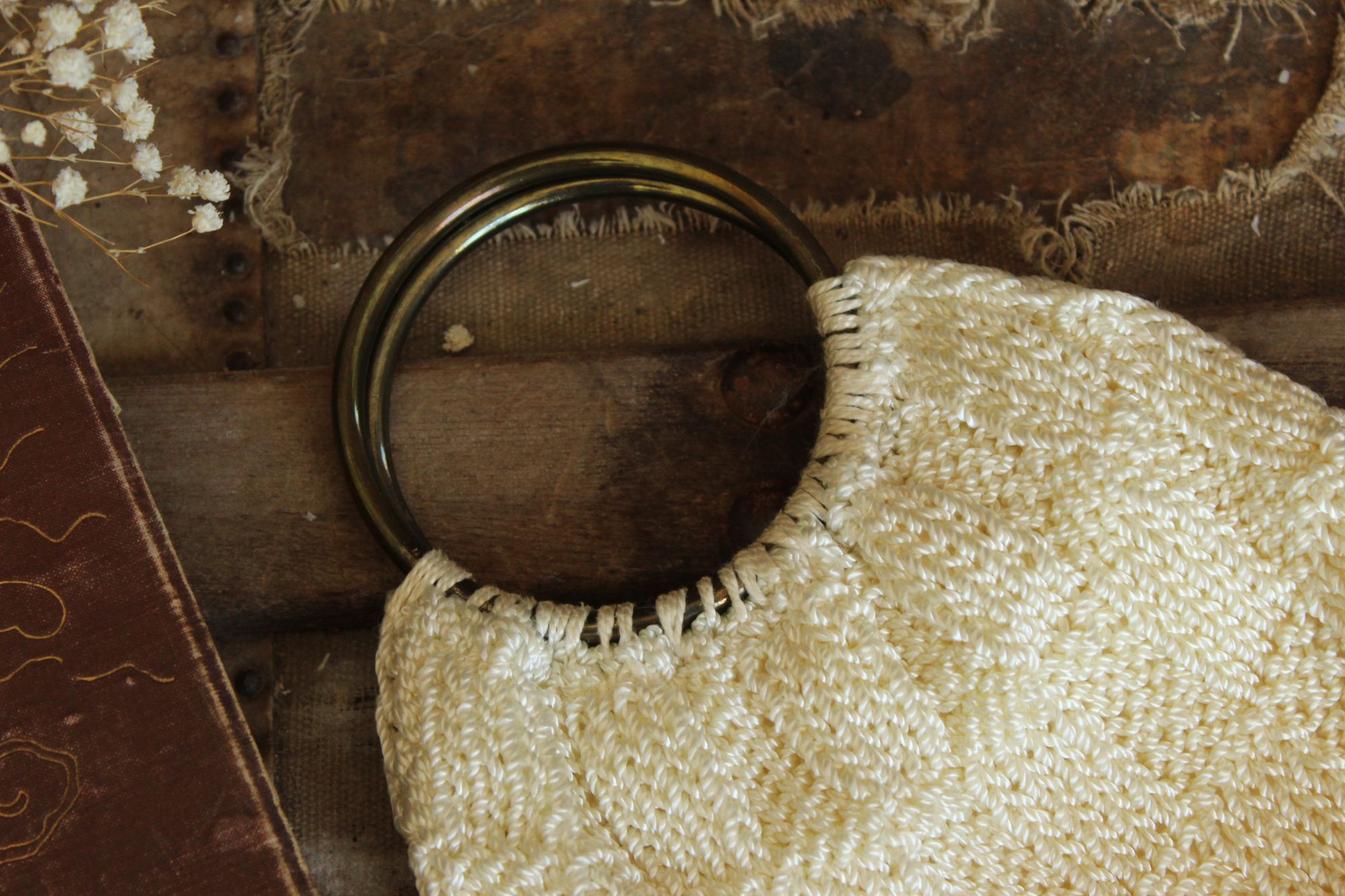 Vintage Vintage 1960s Ivory Crochet Purse, Woven with Metal Wrist Ha Size ONE SIZE - 2 Thumbnail