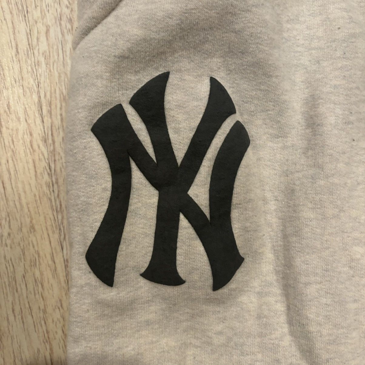 Holiday Brand Holiday Brand NY LA Sweatpants Size US 32 / EU 48 - 2 Thumbnail