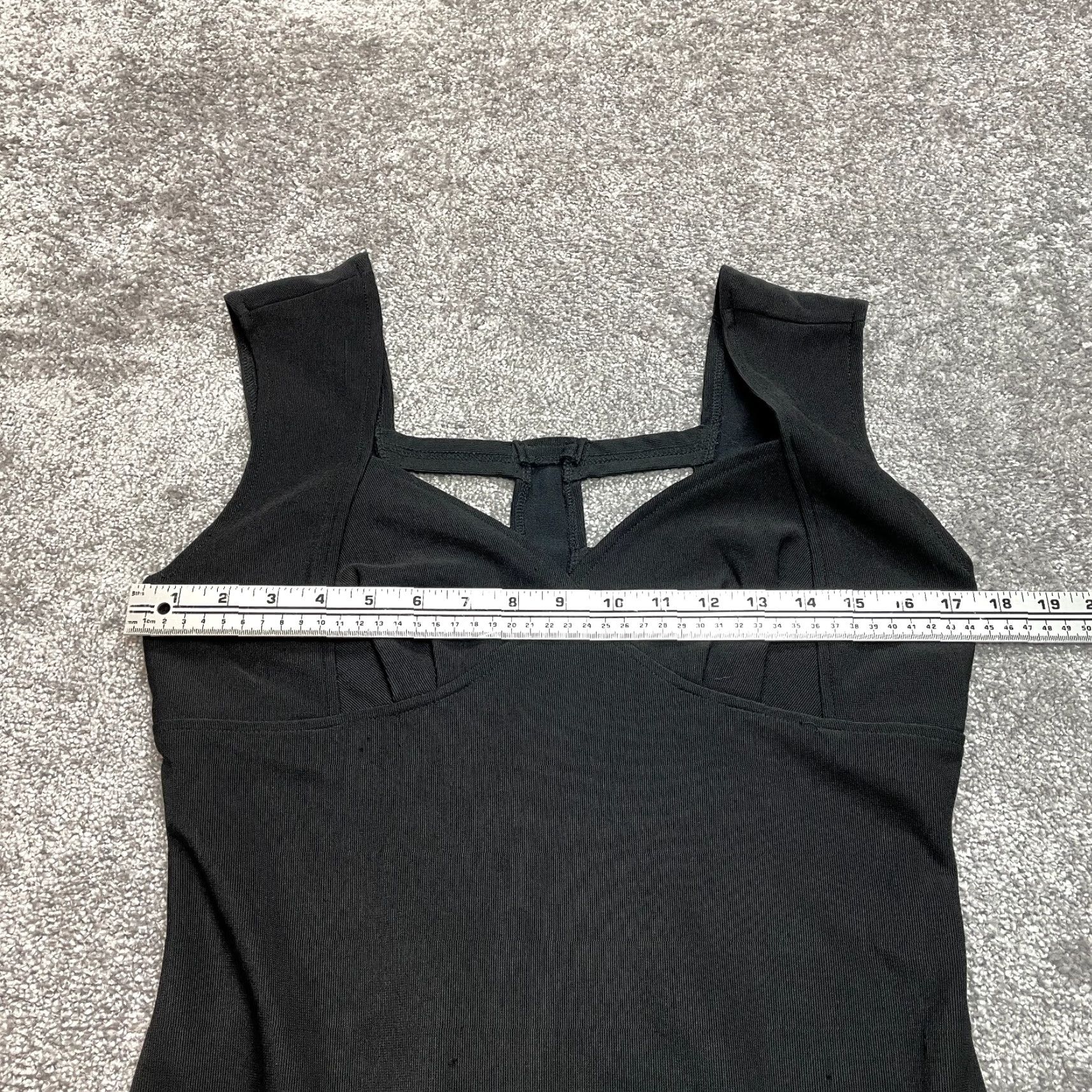 Vintage Newport News Dress Womens 14 Black Sleeveless Criss Cross Neck Midi Solid Size XL / US 12-14 / IT 48-50 - 3 Thumbnail