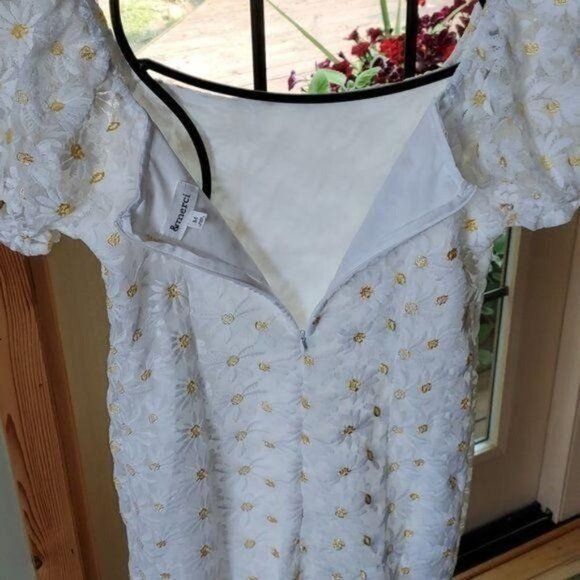 Designer &Merci Sz. M Embroidered White Daisies Lace Lined Baby Doll Size M / US 6-8 / IT 42-44 - 7 Thumbnail