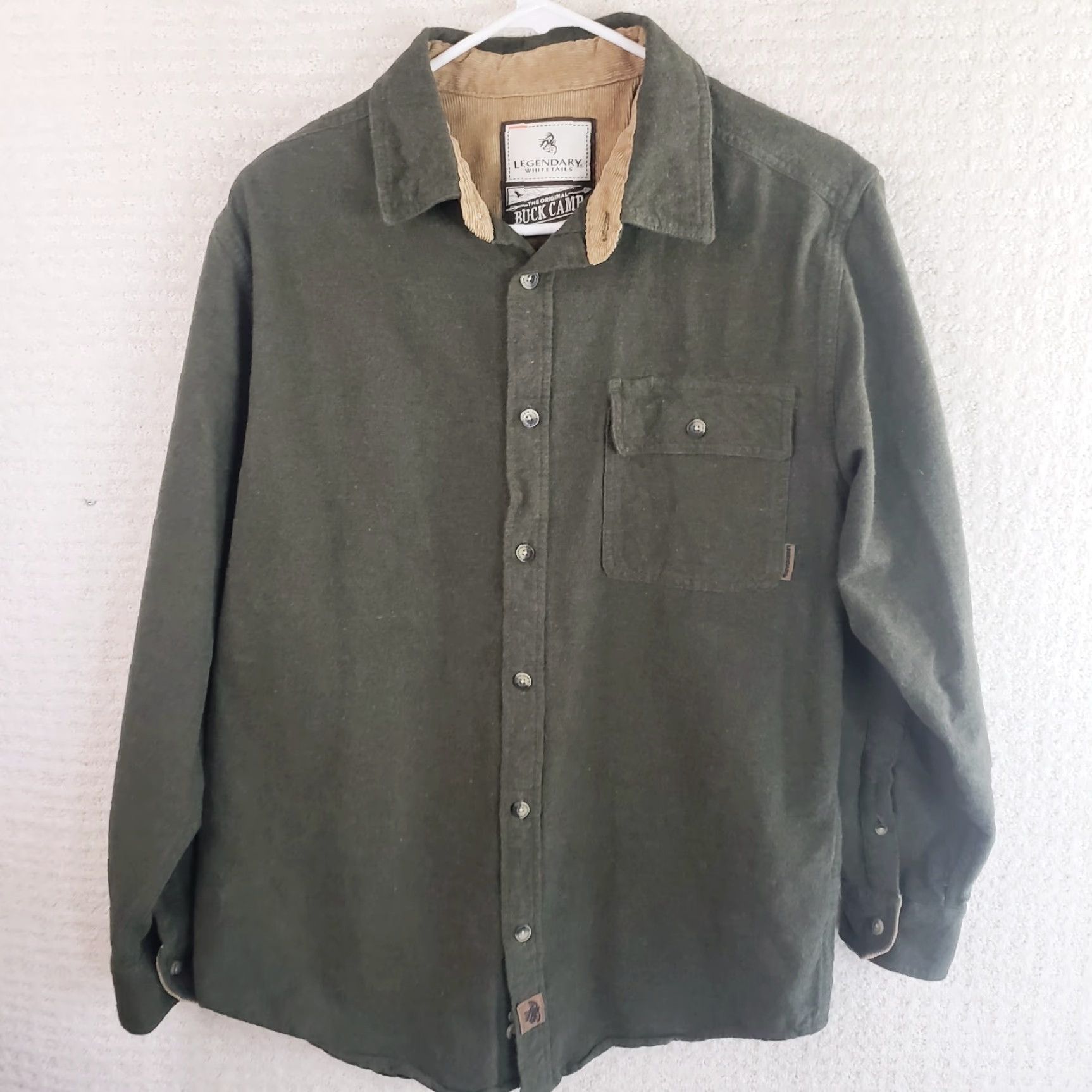 Vintage VINTAGE Buck Camp Chamois Button-Up Army Green Shirt Mens M Legendary Whitetails Buck Camp Flannels Button-Up Shirt M Green Mens Size US M / EU 48-50 / 2 - 2 Thumbnail