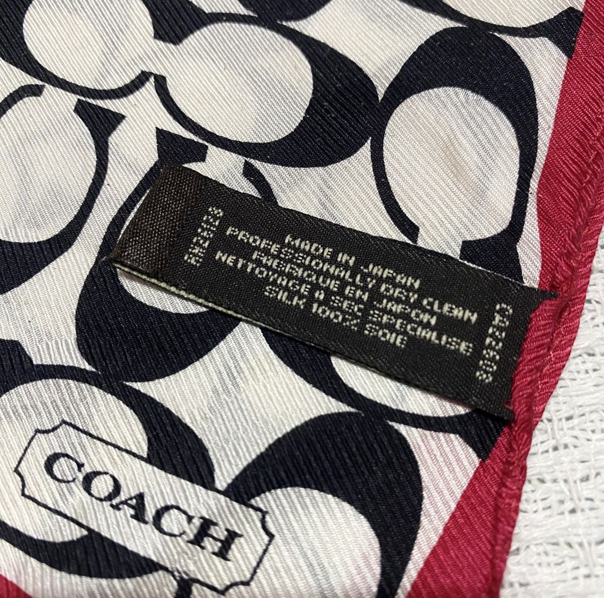 Coach Rare‼️🔥COACH Monogram Silk Square Scarf Red Border Size ONE SIZE - 8 Thumbnail