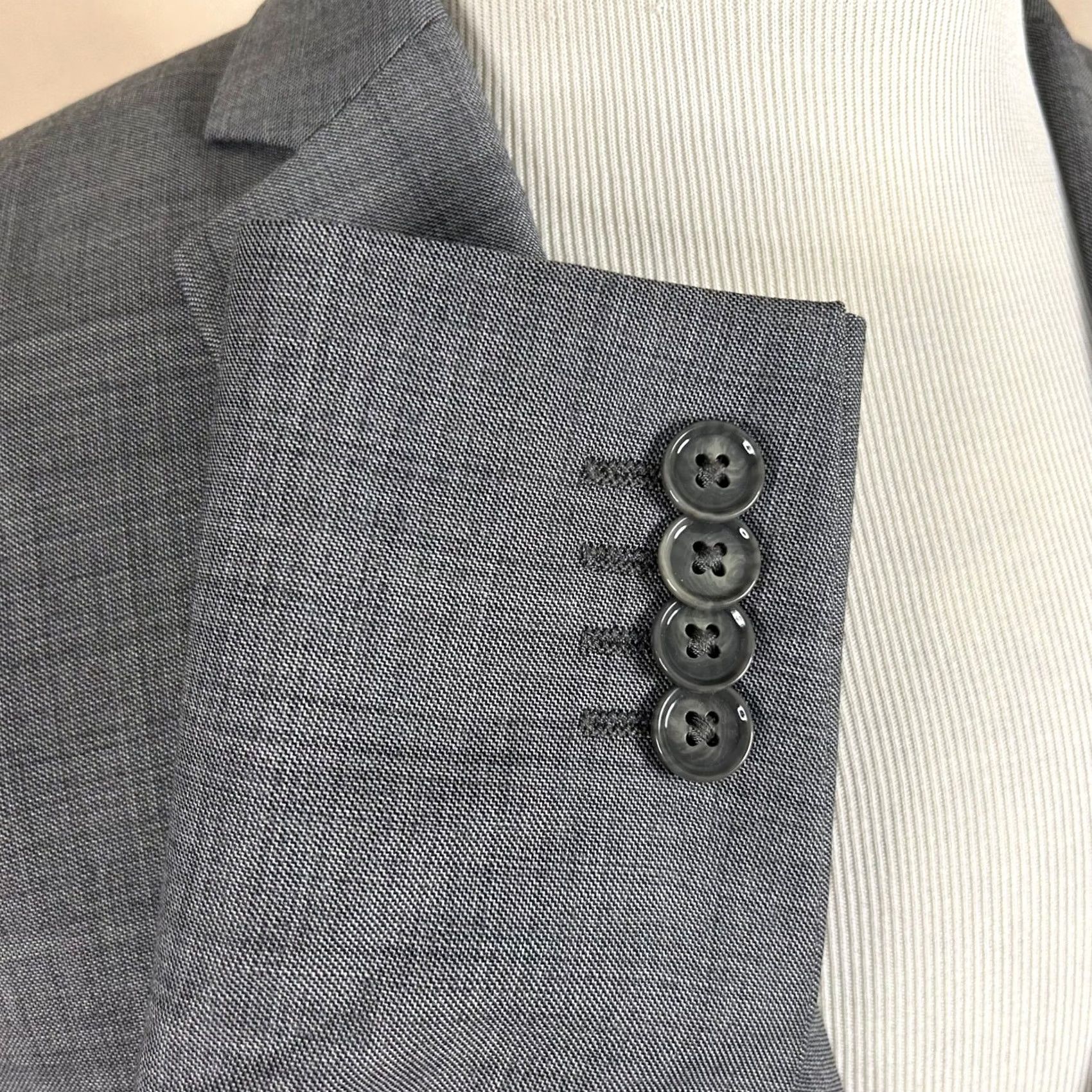 Express Express Gray Wool Blend Suit 38R Two Button Vented Photographer Slim Fit 32x30 Mens Size 38R - 4 Thumbnail