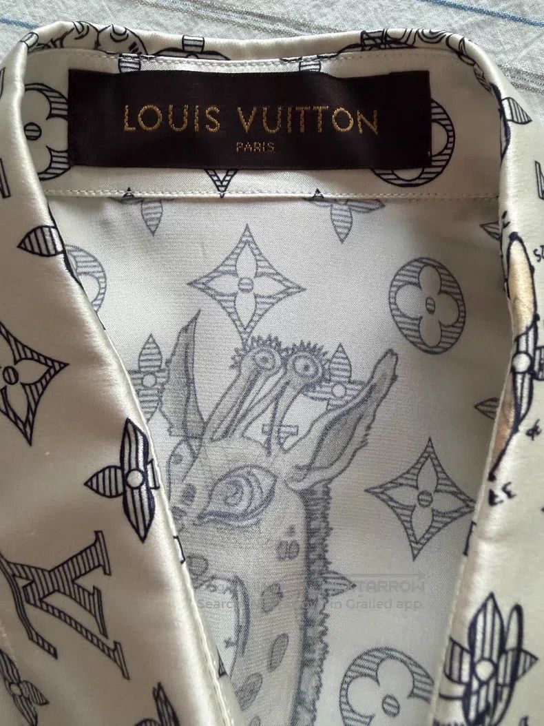 Louis Vuitton Louis Vuitton Mulberry silk shirt Size US M / EU 48-50 / 2 - 7 Thumbnail