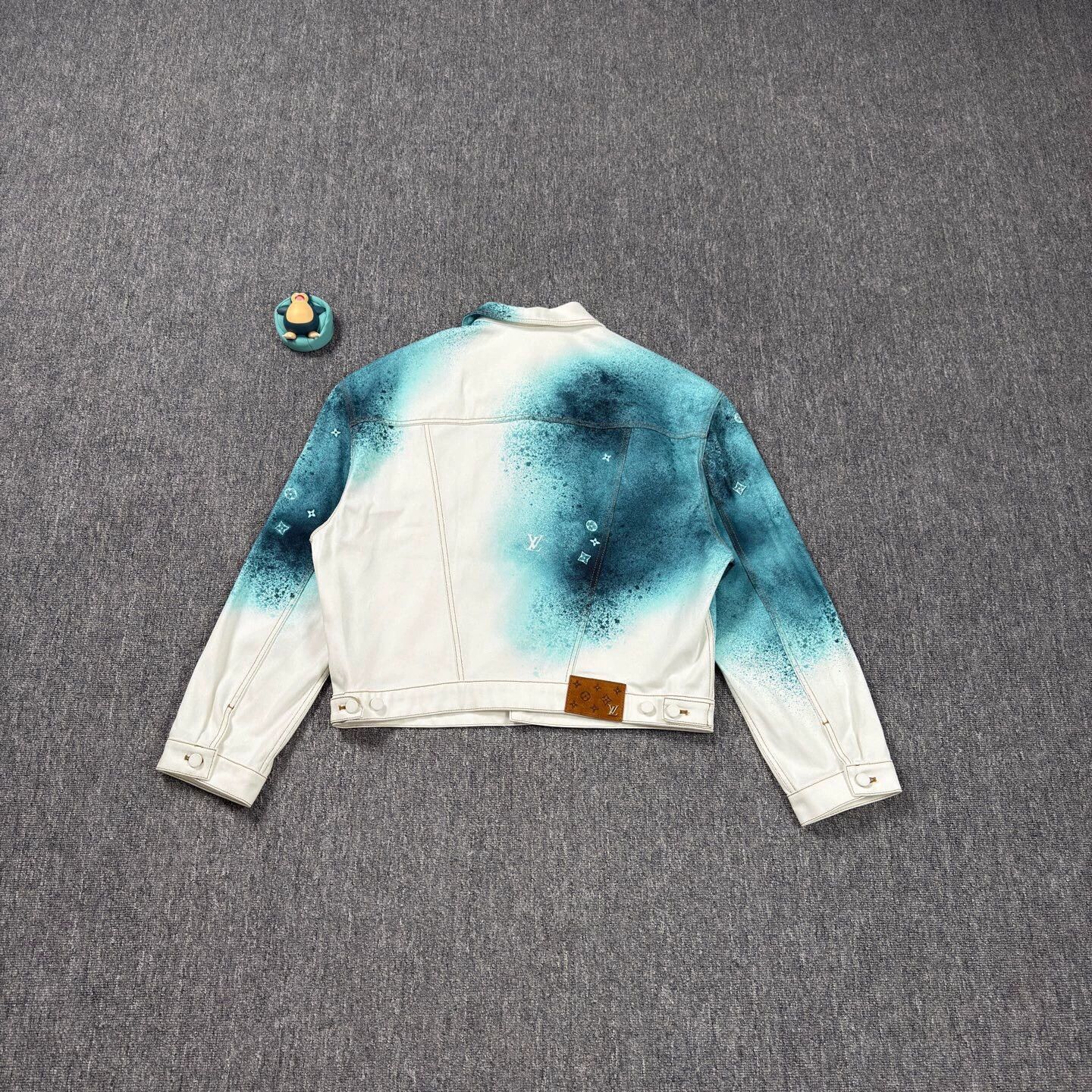 Louis Vuitton LV spray-painted denim jacket / Size US L / EU 52-54 / 3 - 1 Thumbnail