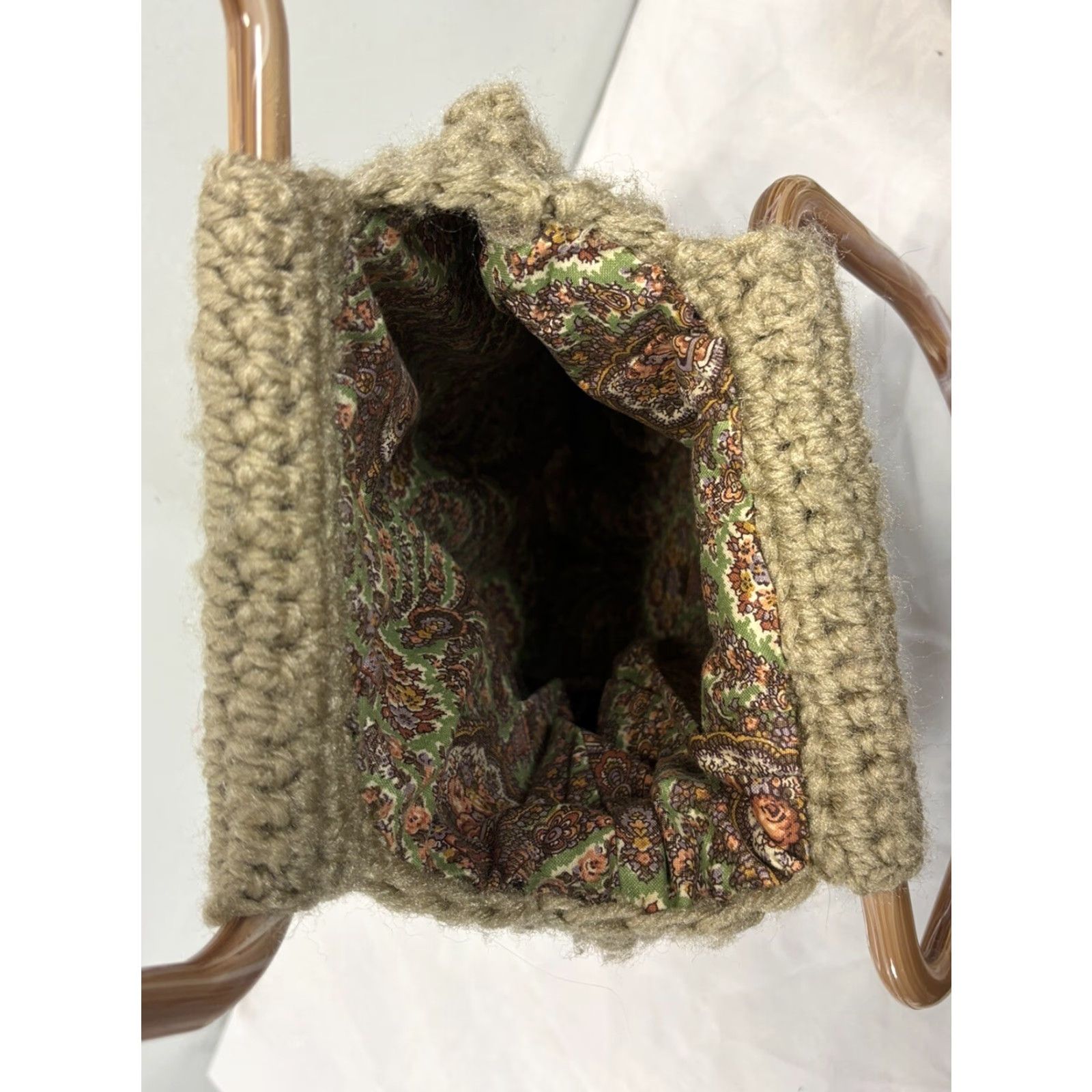 Vintage VINTAGE Purse Crochet Macrame Brown Hipppy Boho 1970s Lined Plastic Handles Unbranded Womens Bag Size ONE SIZE - 7 Thumbnail