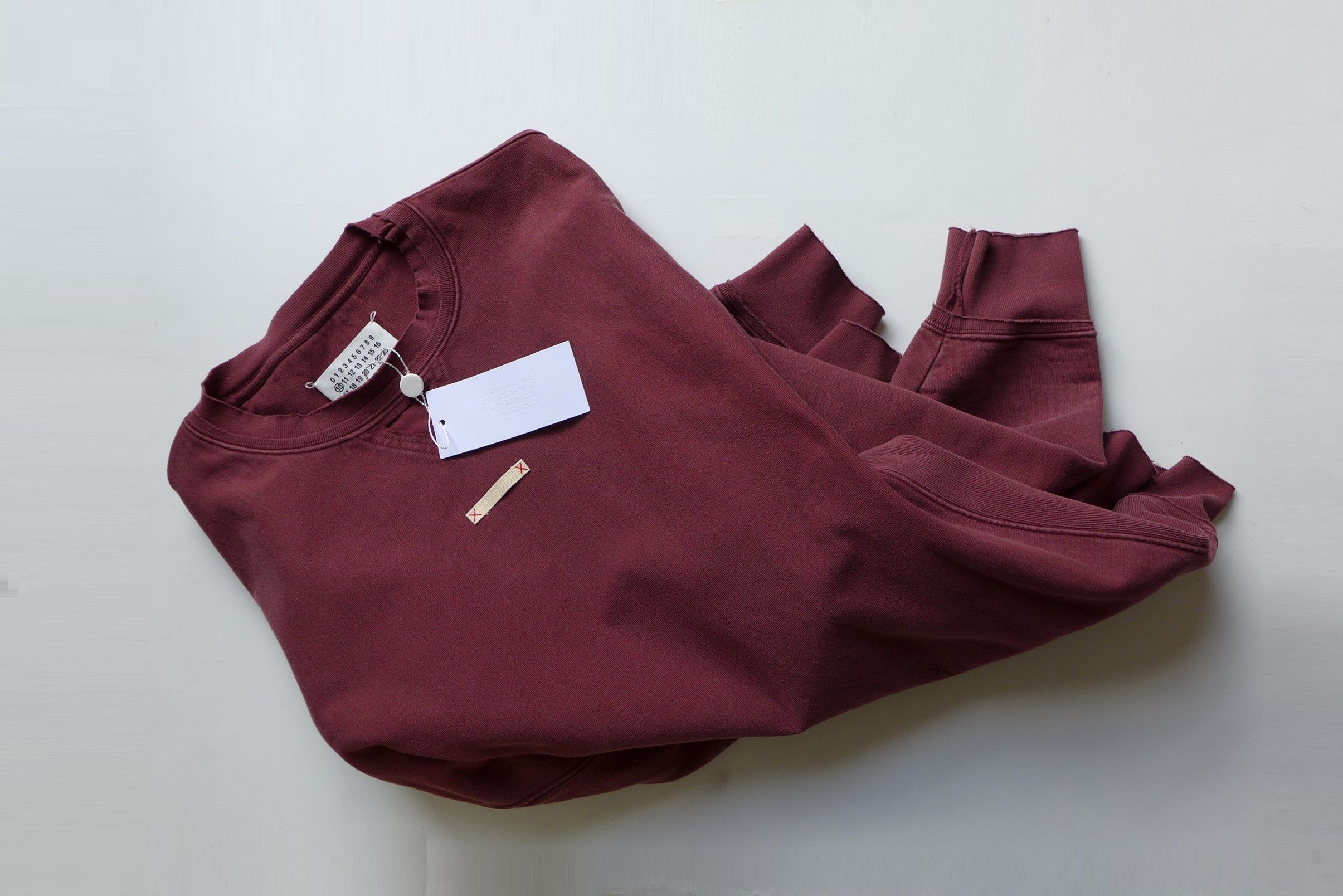 Maison Margiela Margiela Oversized Name Tag Sweatshirt - Washed Burgundy Size US L / EU 52-54 / 3 - 5 Thumbnail
