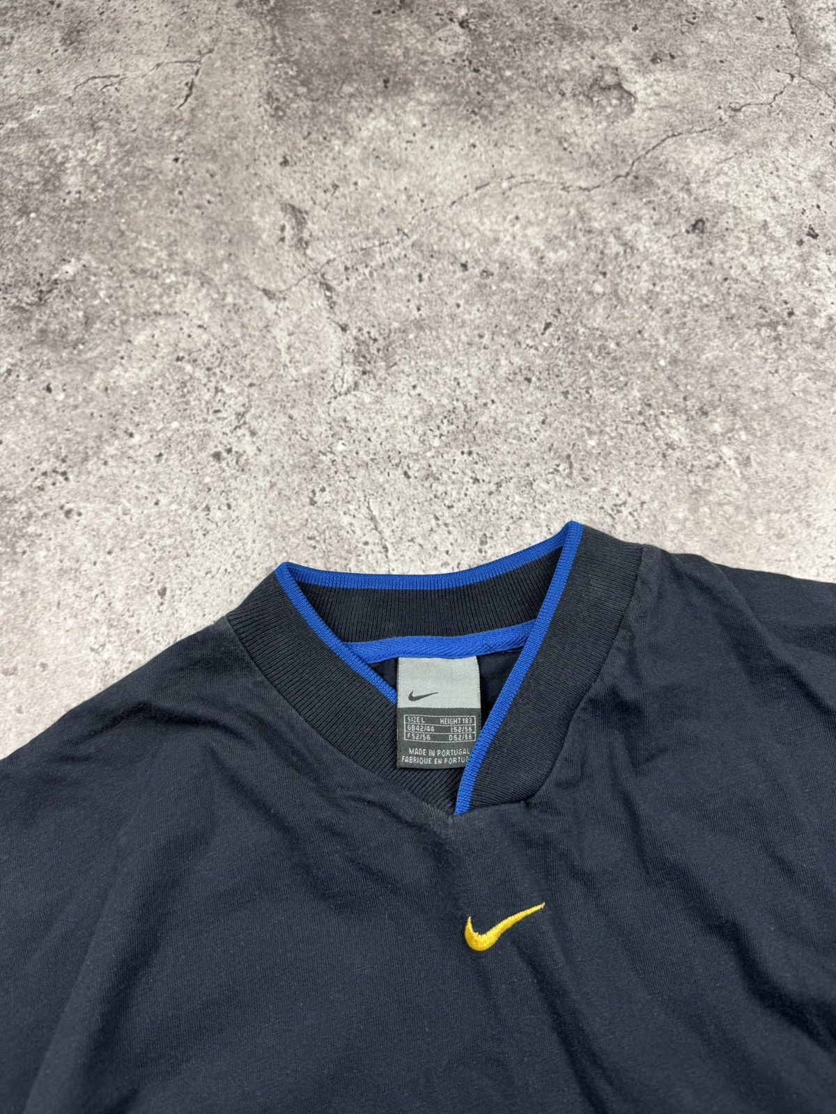 Nike Vintage 90s Nike Centre Swoosh Baggy T-Shirt Y2K Japan Style Size US L / EU 52-54 / 3 - 4 Thumbnail