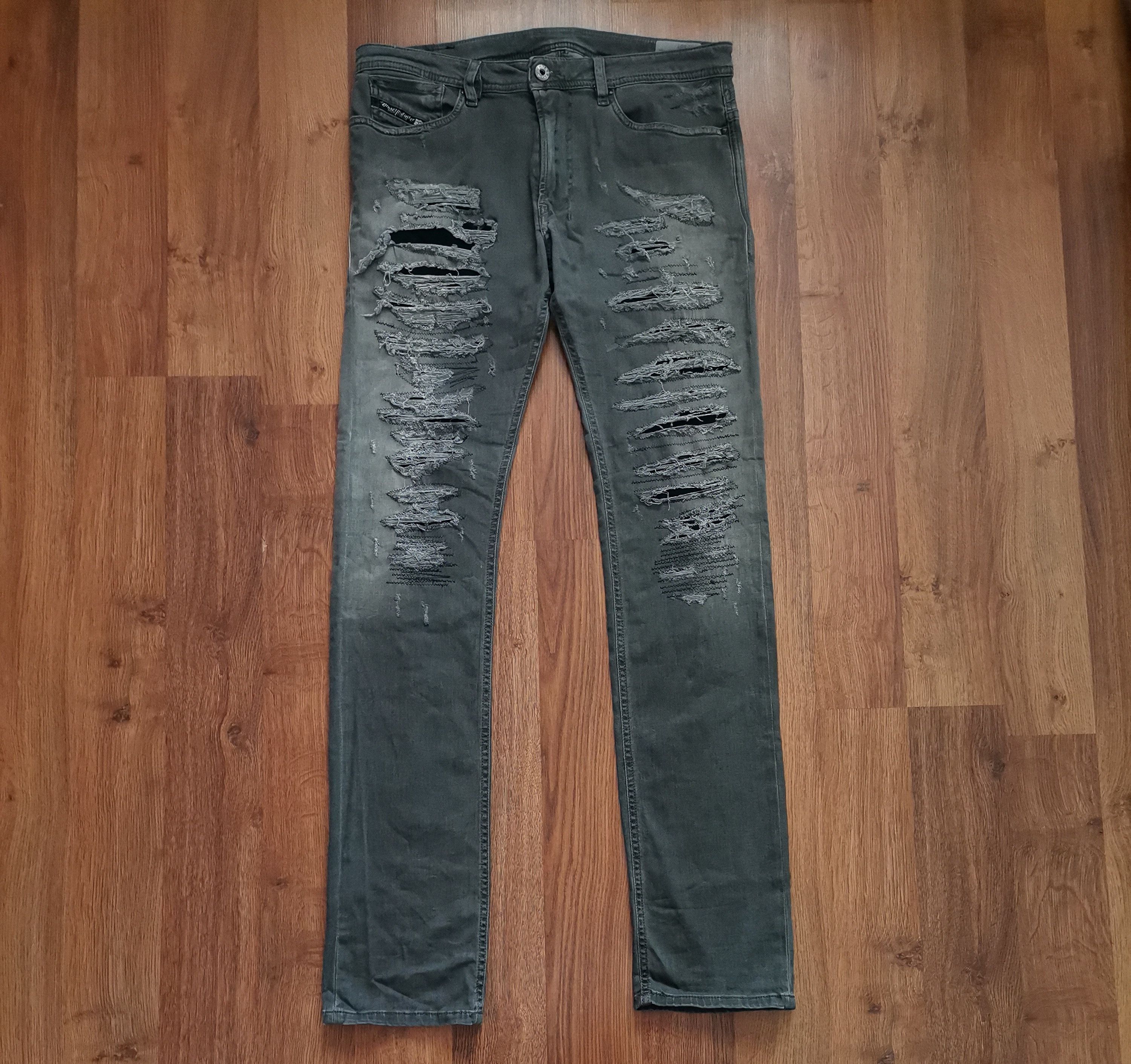 Diesel Diesel Shioner J Distressed Jeans Size US 30 / EU 46 - 1 Thumbnail